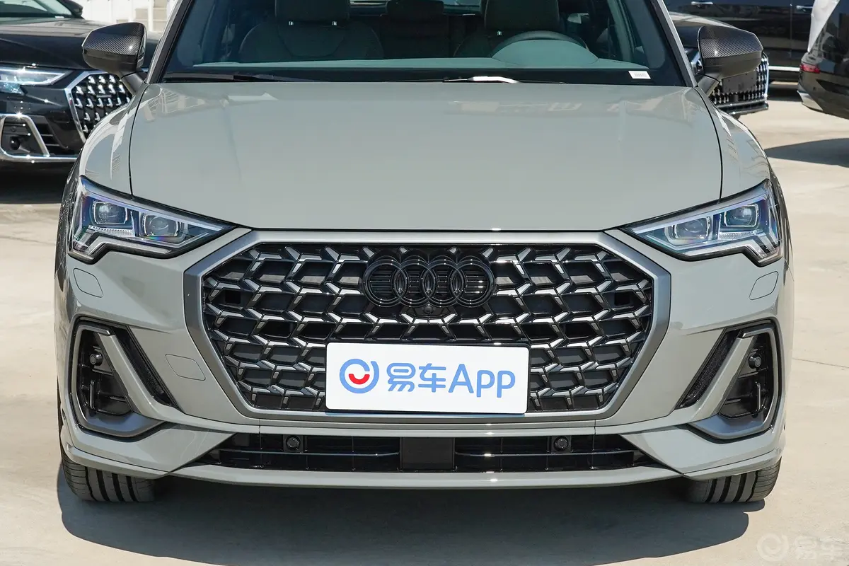 奥迪Q340 TFSI 时尚动感型上市版外观细节