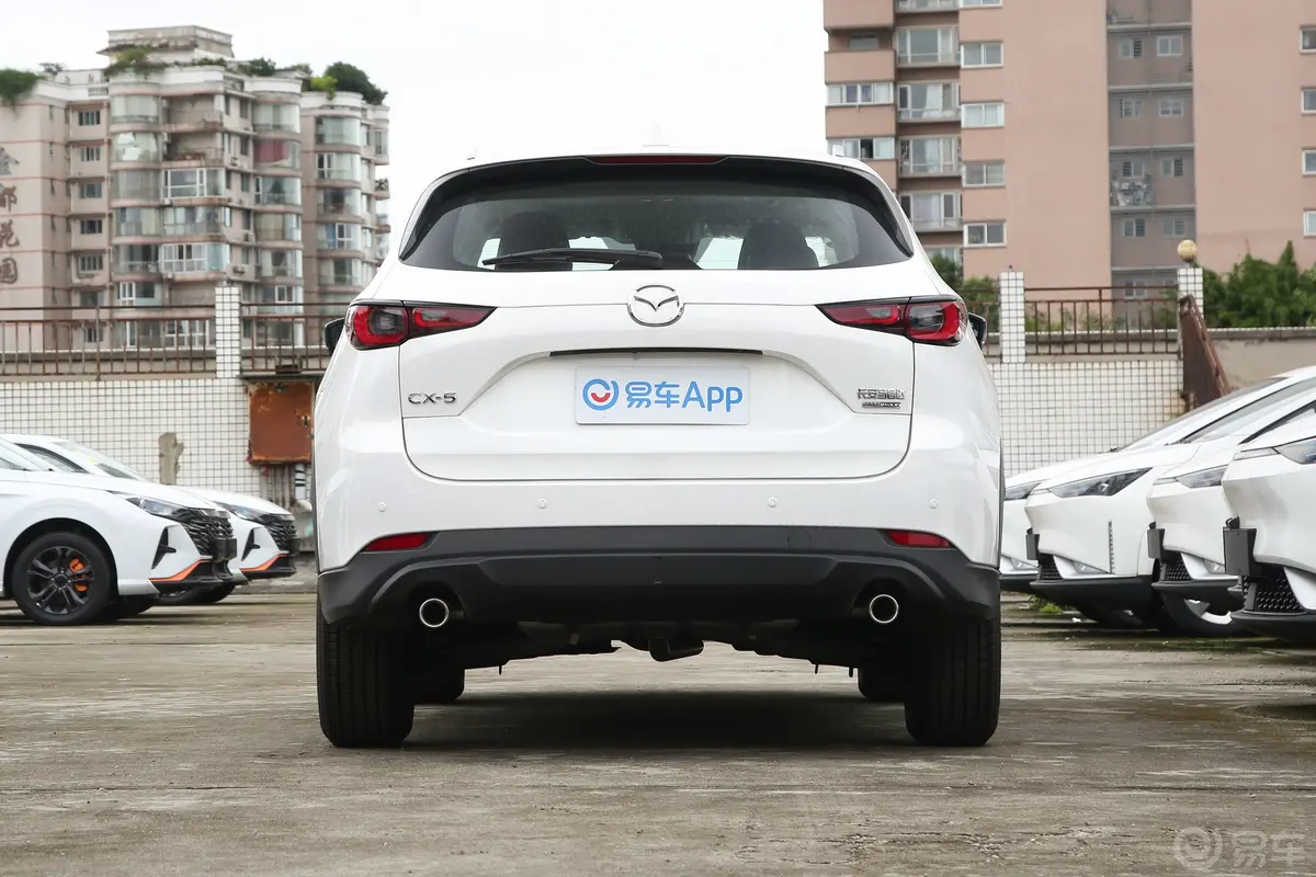 马自达CX-52.0L 两驱智雅Pro正后水平