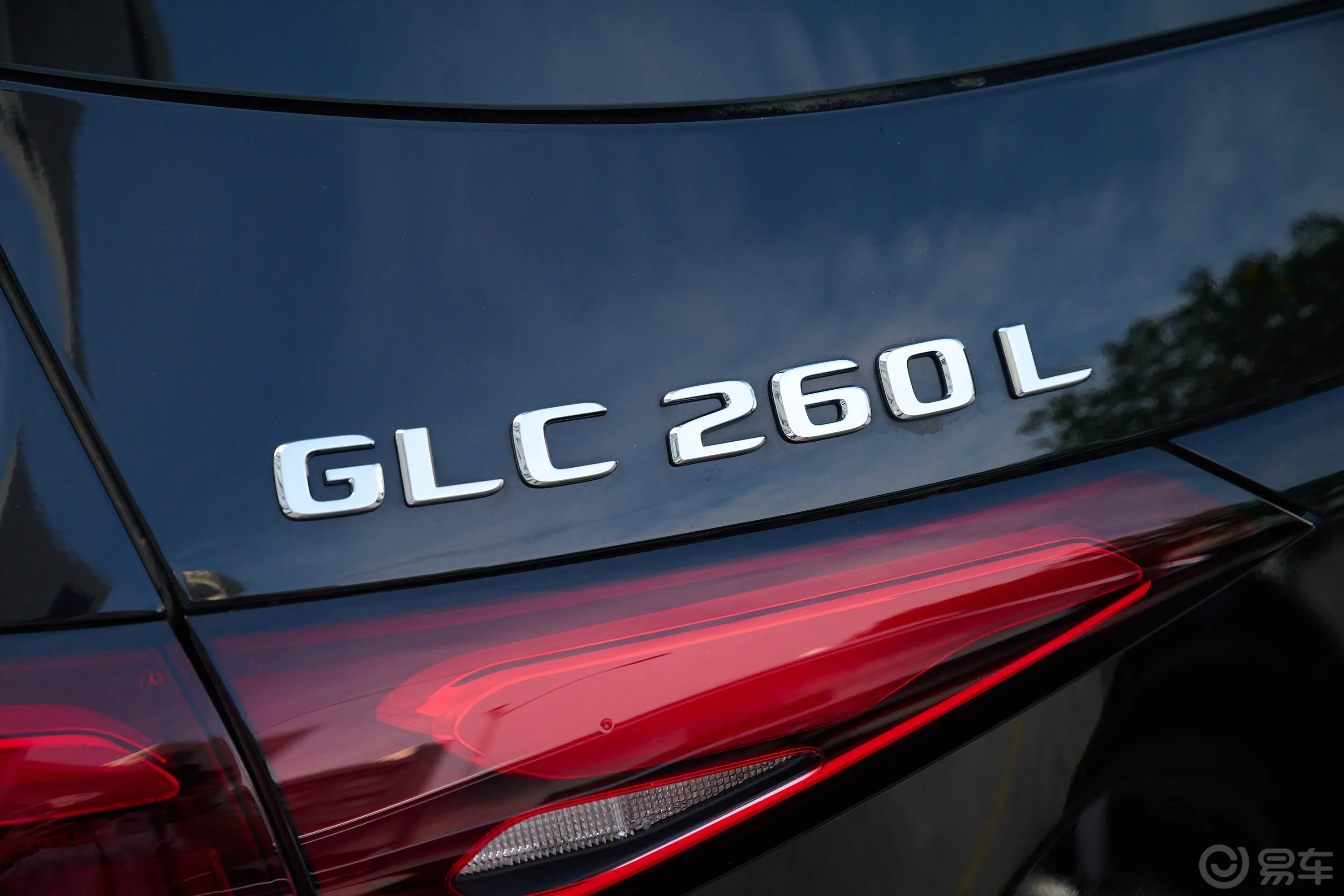 奔驰GLC改款 GLC 260 L 4MATIC 豪华型 7座外观细节