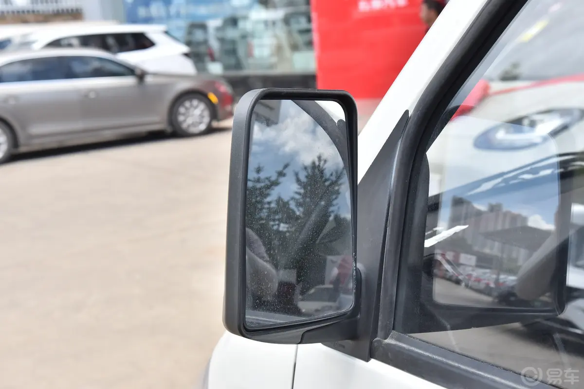 五菱荣光小卡专用车1.5L 单排C型售货车 2座后视镜镜面