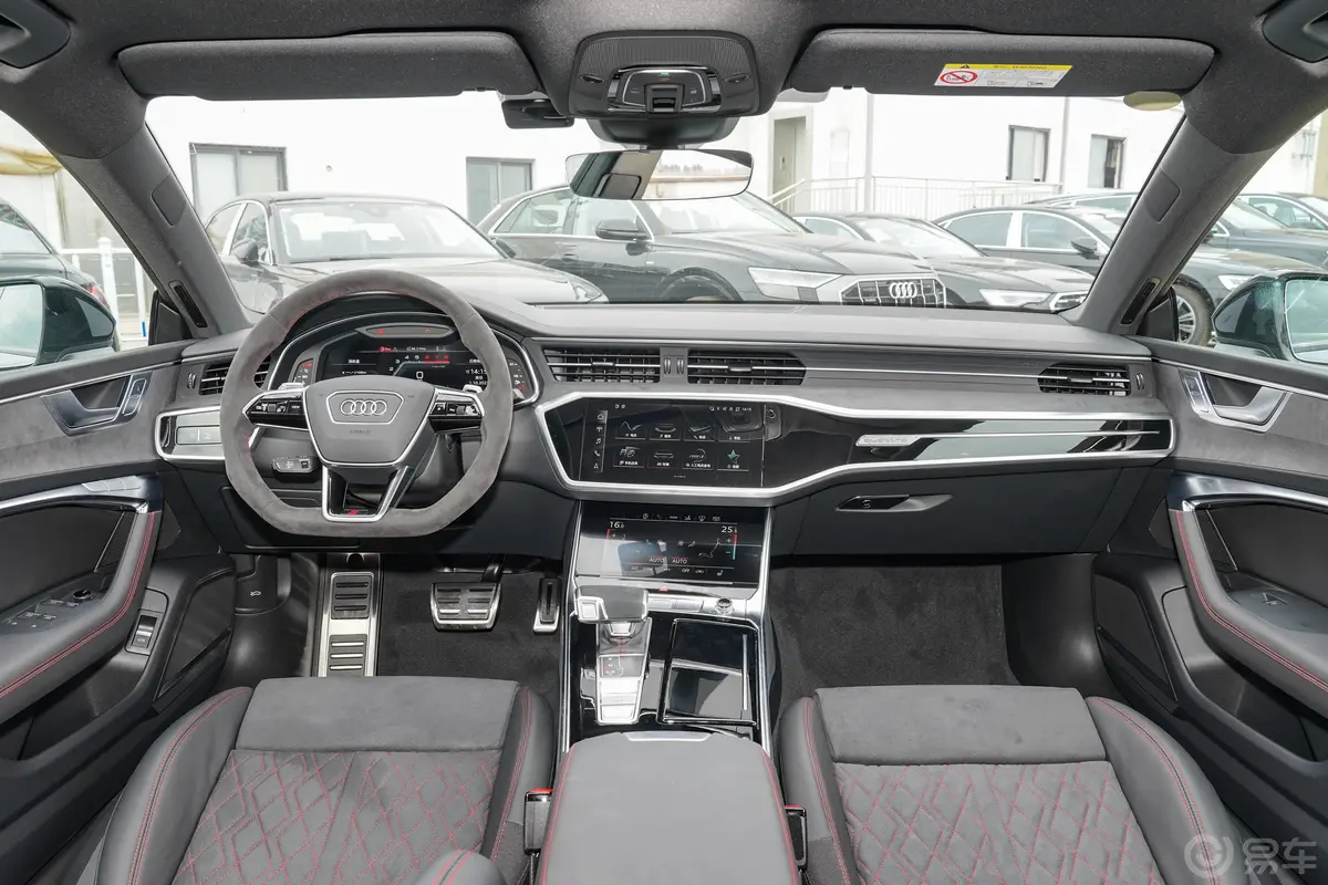 奥迪S72.9T Sportback 竞技限量版内饰