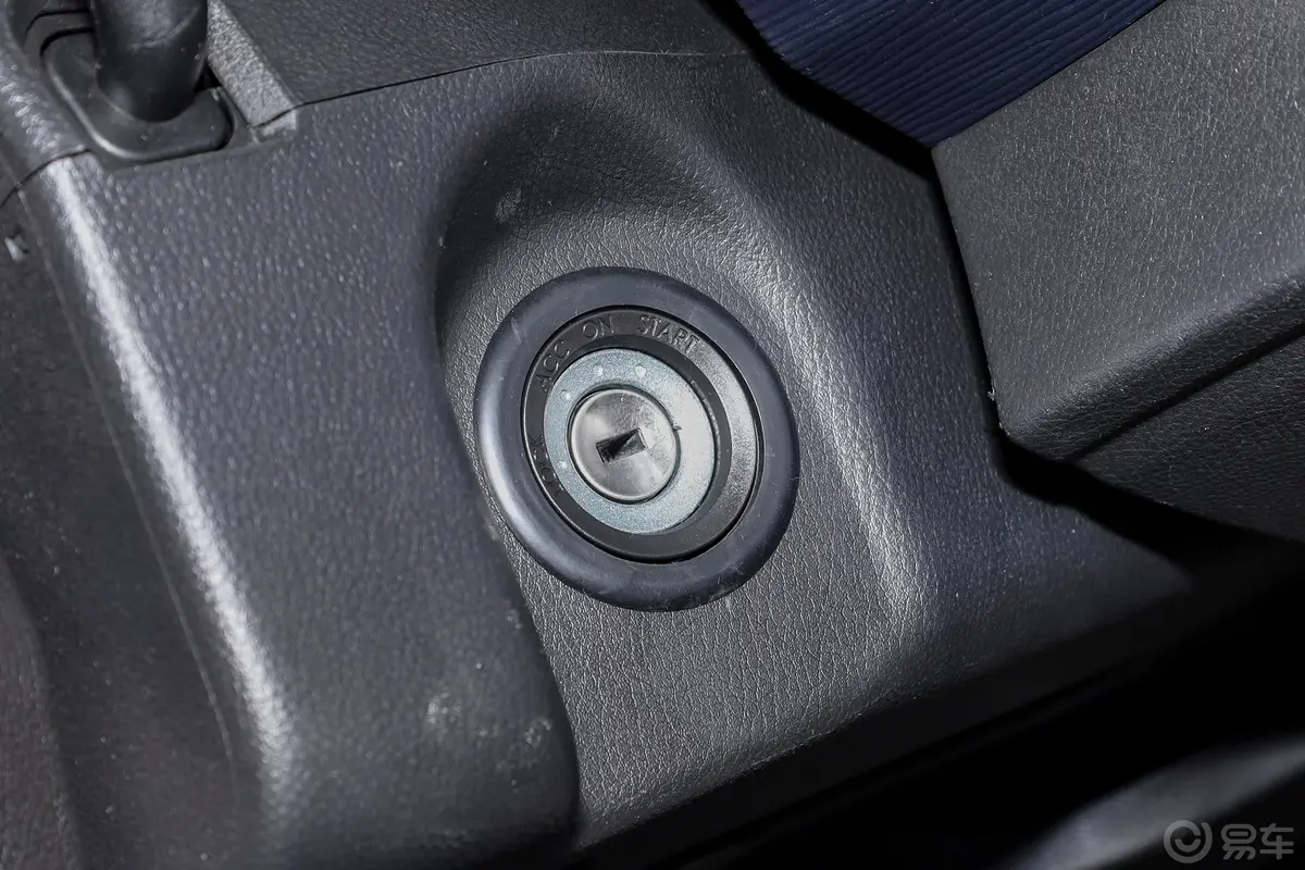 菱智M5 EV客运版 401km 豪华型 7座钥匙孔或一键启动按键