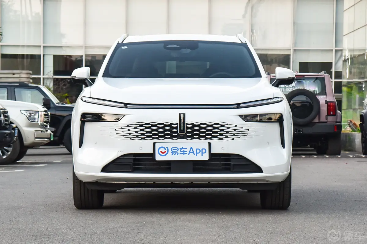 摩卡PHEV1.5T 215km 两驱长续航版正前水平