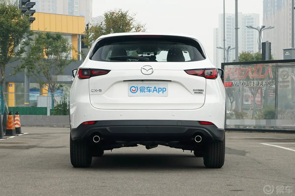 马自达CX-52.0L 两驱舒适型正后水平