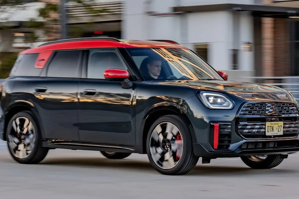 MINI JCW COUNTRYMAN