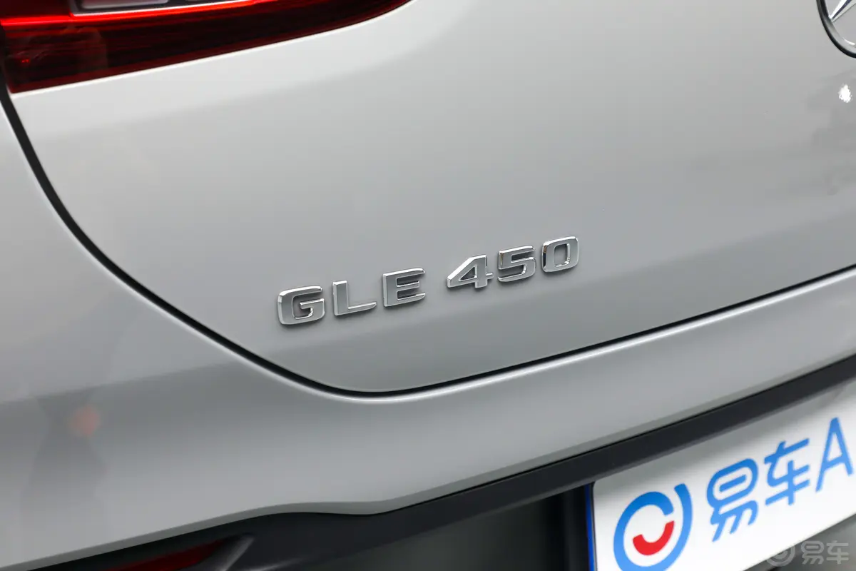 奔驰GLE轿跑GLE 450 4MATIC 轿跑SUV 豪华型外观细节