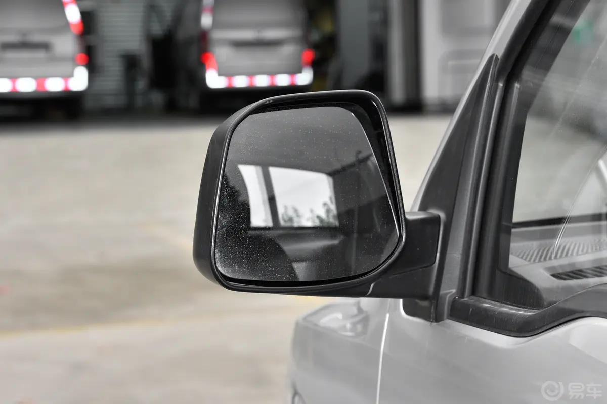 五菱荣光新卡2.0L 单排舒适型 2座 CNG后视镜镜面