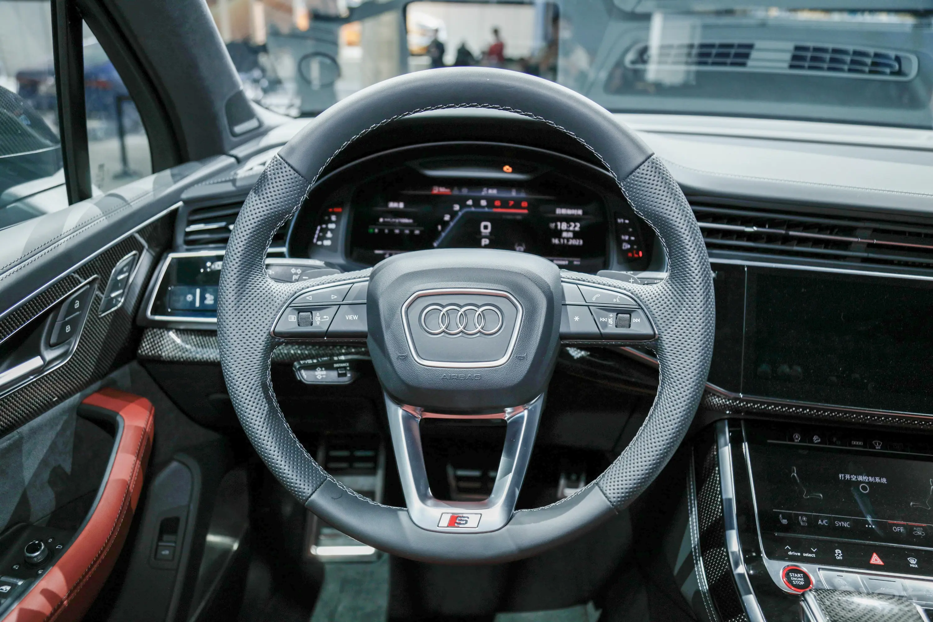 奥迪SQ7