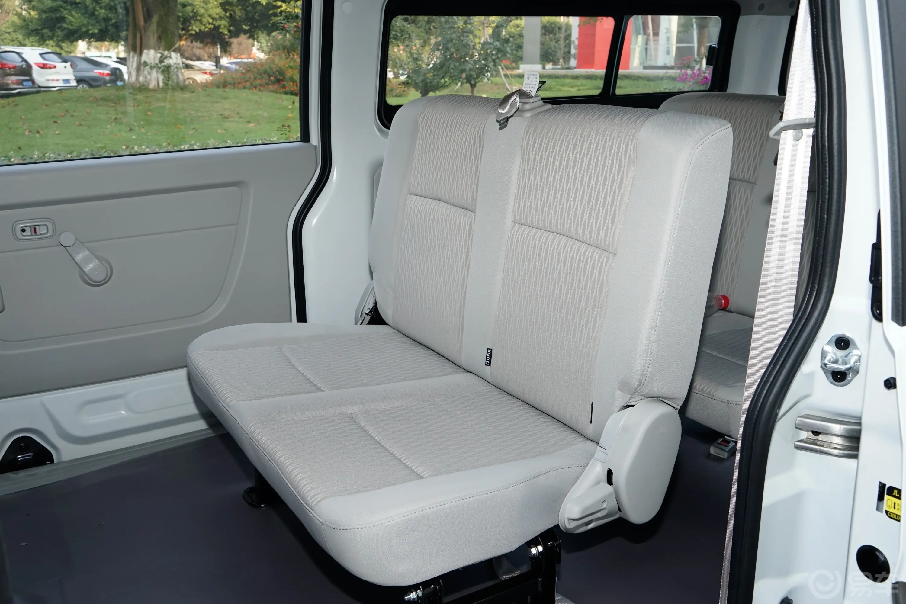 鑫源新海狮X30L 1.5L 客车基本版 6座 CNG后排座椅
