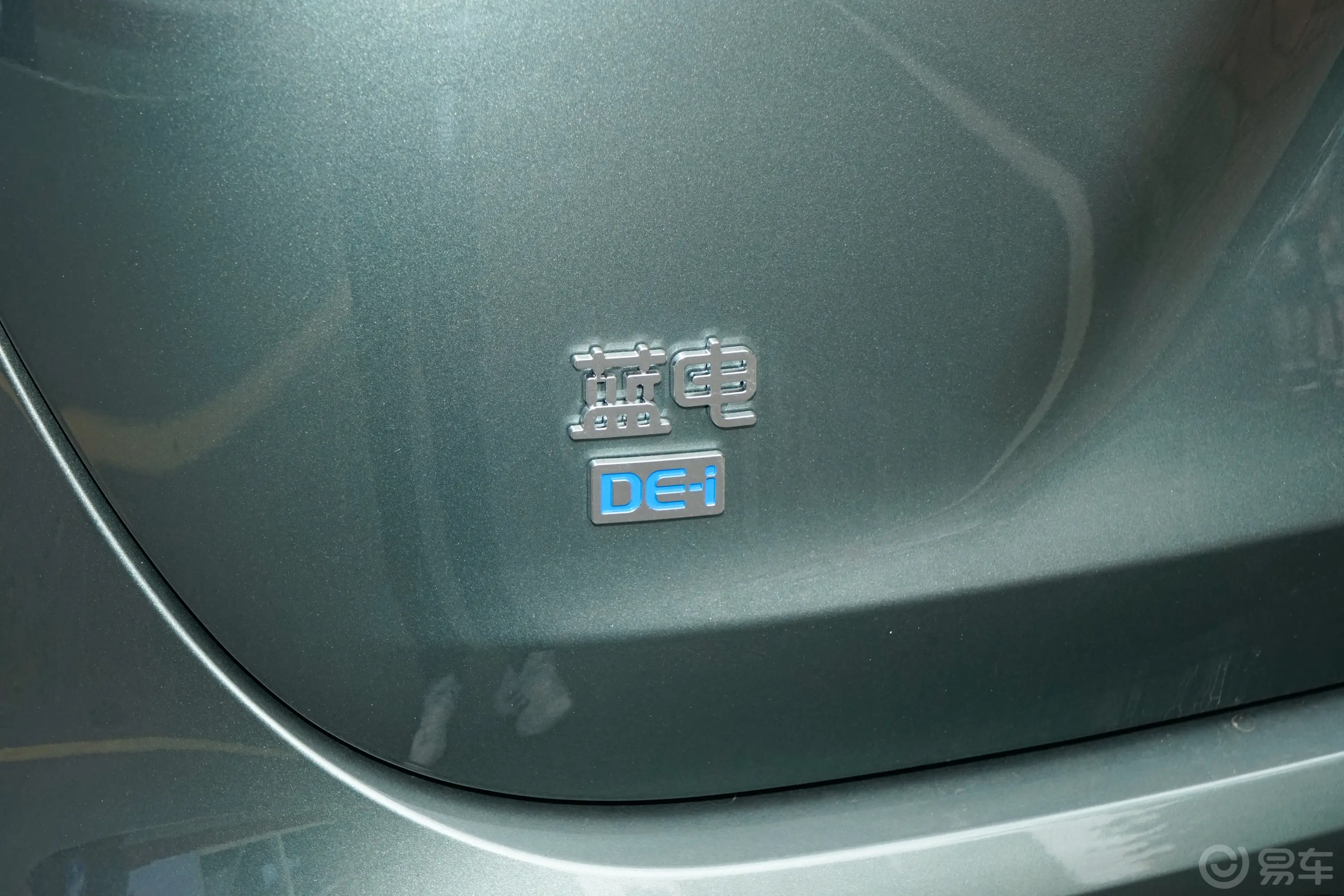 蓝电E51.5L 87km 臻享型 7座外观细节