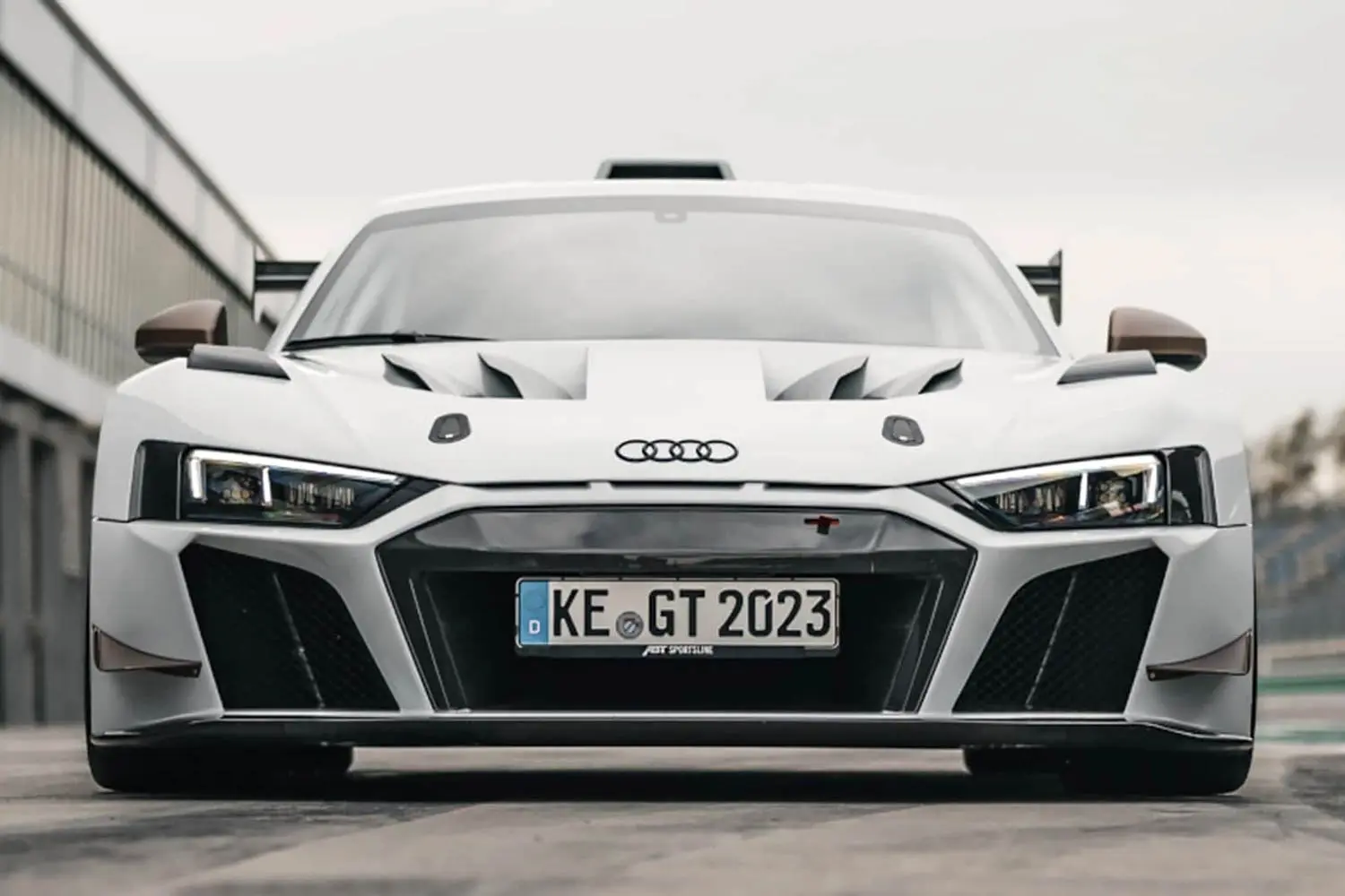 ABT R8