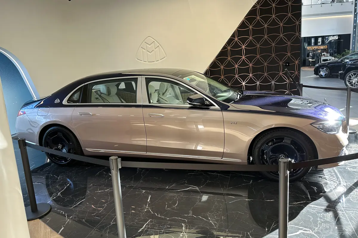 迈巴赫S级S 680 4MATIC Haute Voiture限量高定版外观