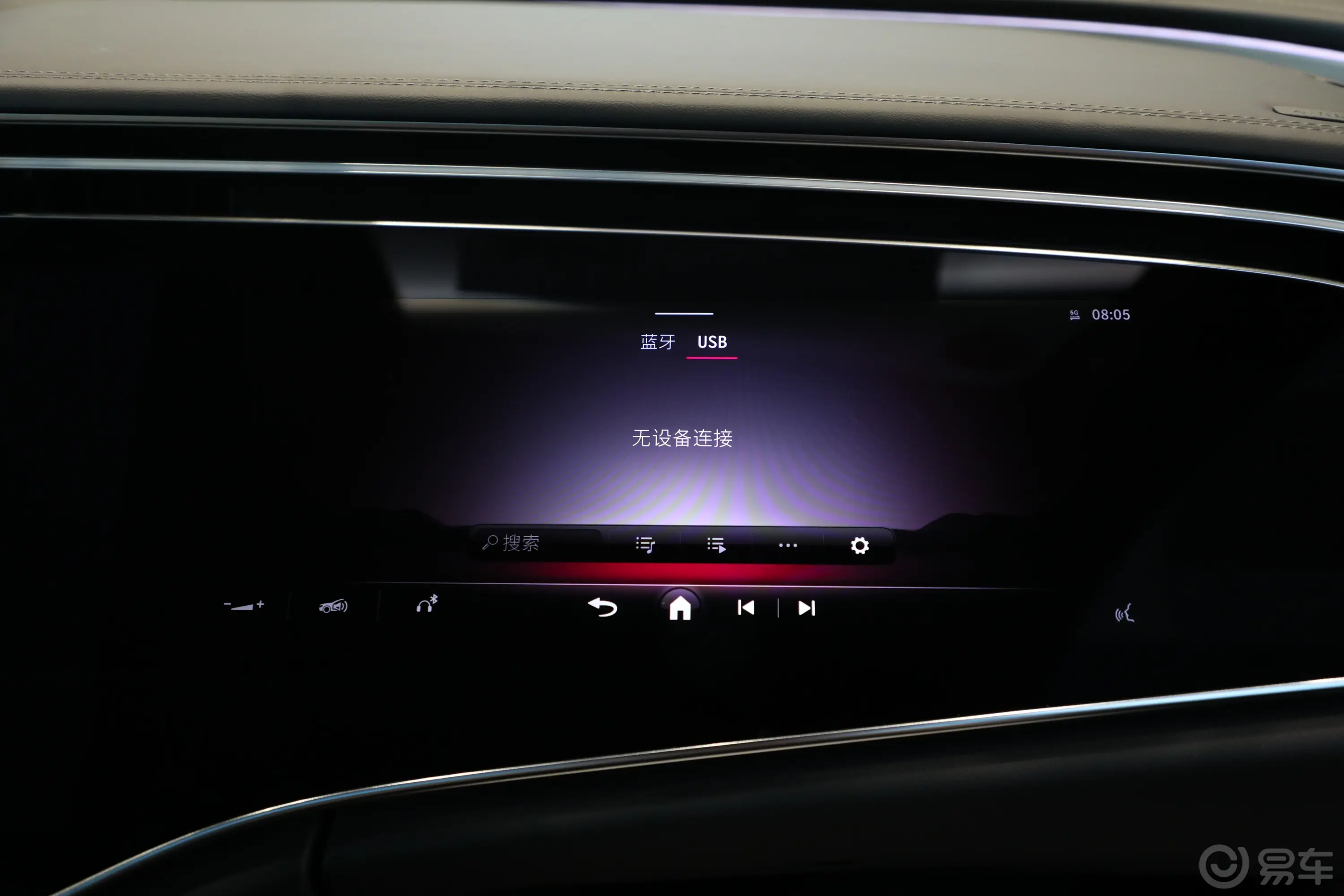 奔驰E级E 300 L 豪华型副驾驶位