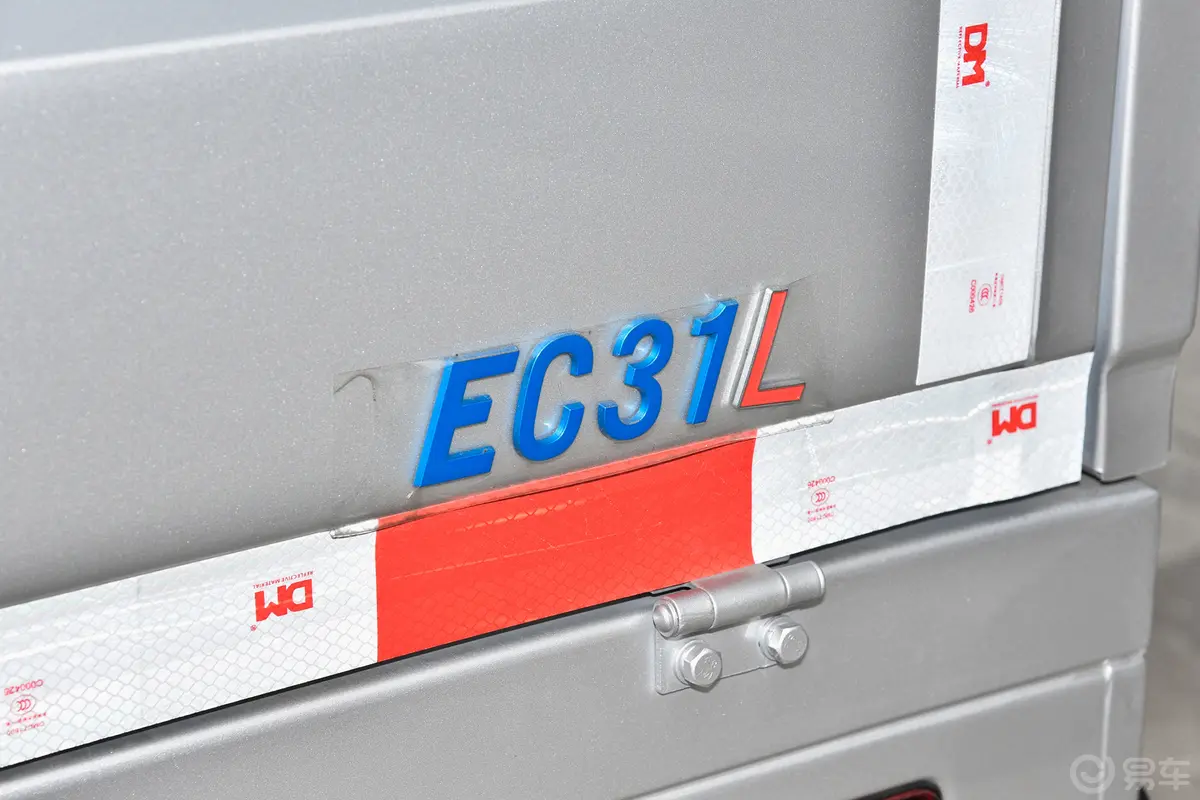 瑞驰新能源EC31EC31L 295km 载货车标准版外观细节