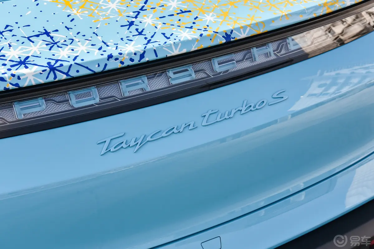 TaycanTaycan Turbo S 定制版外观细节