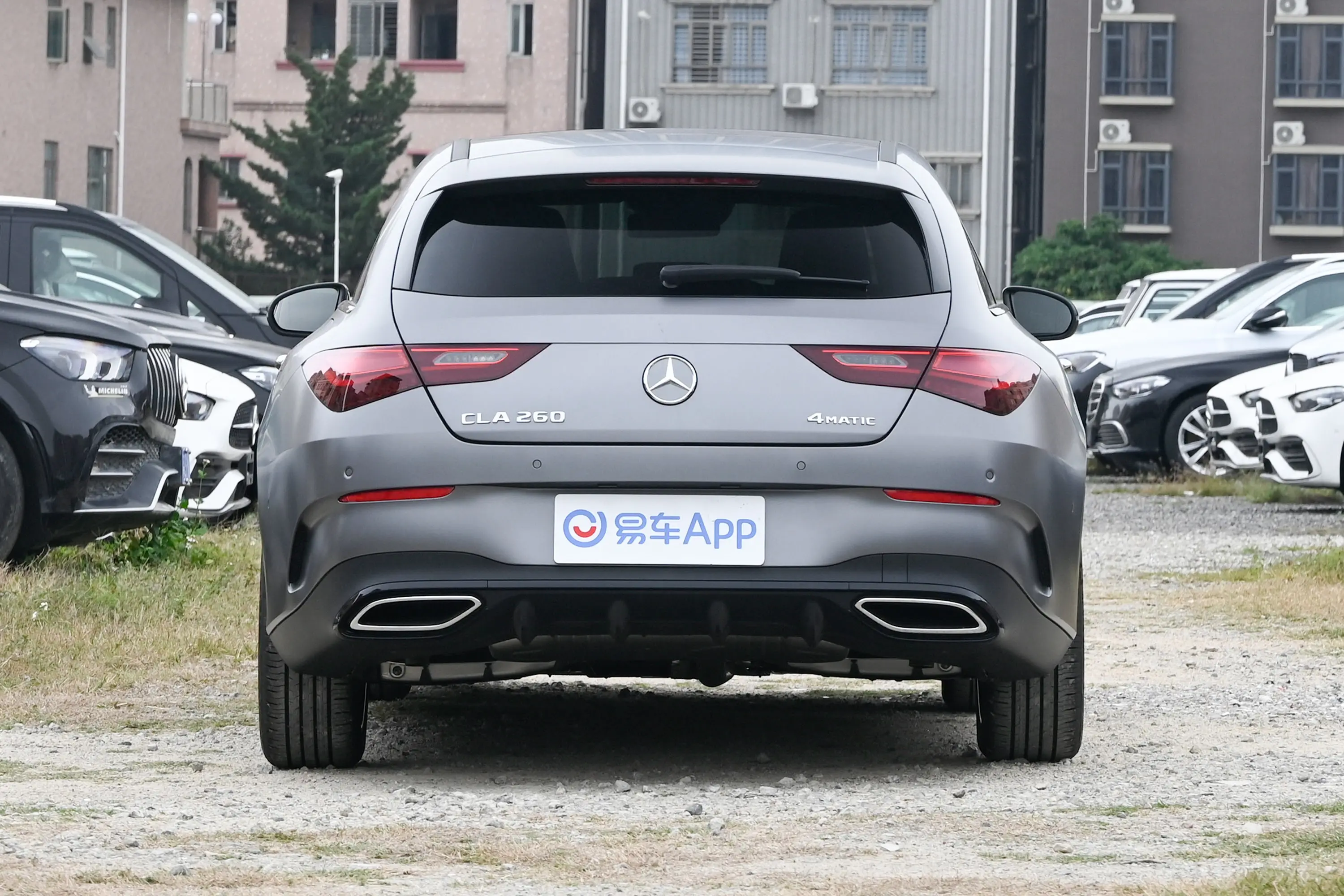 奔驰CLA级CLA 260 4MATIC 五门猎跑车正后水平