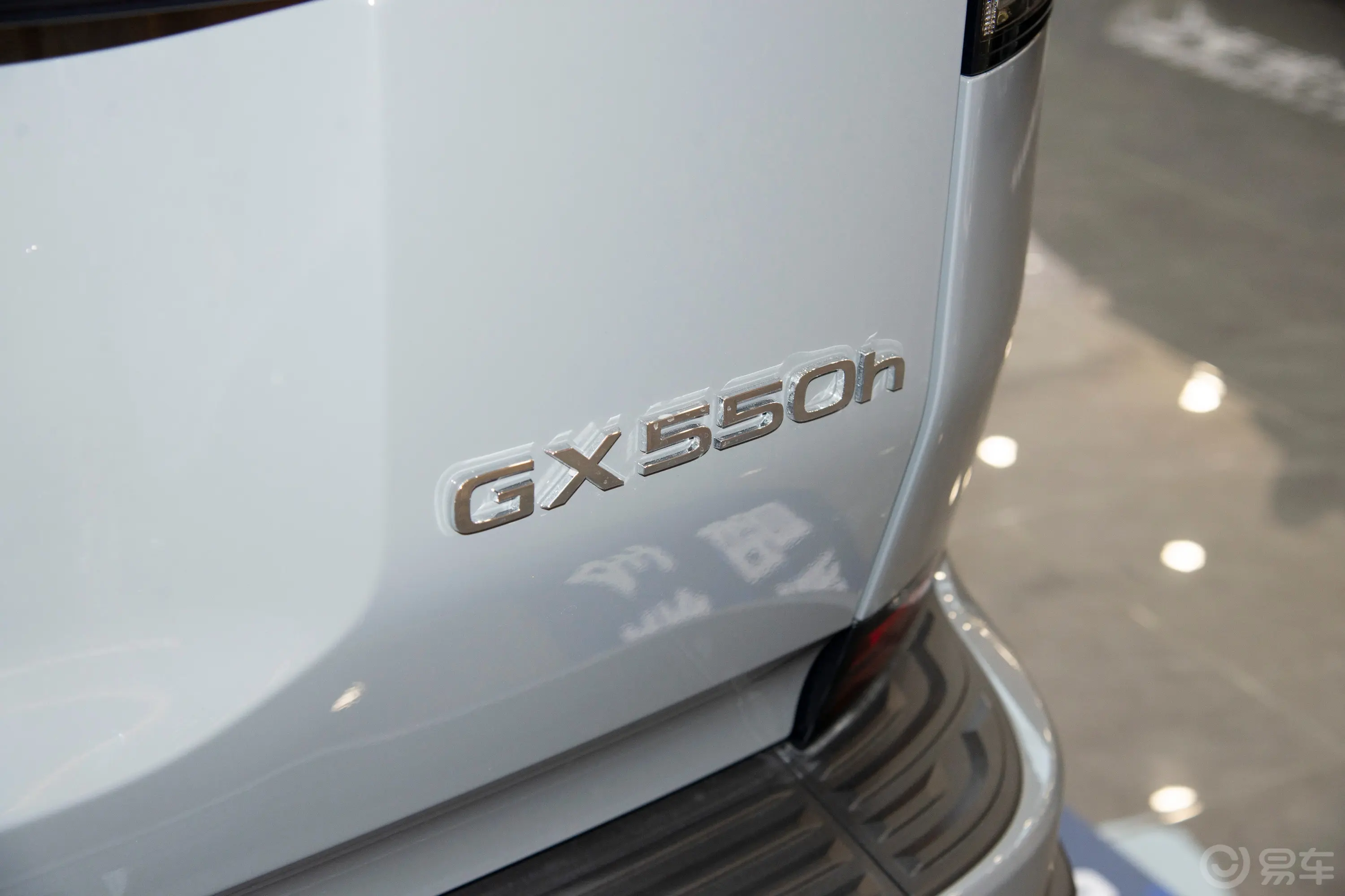 雷克萨斯GX550h OVERTRAIL远峰版 5座外观细节
