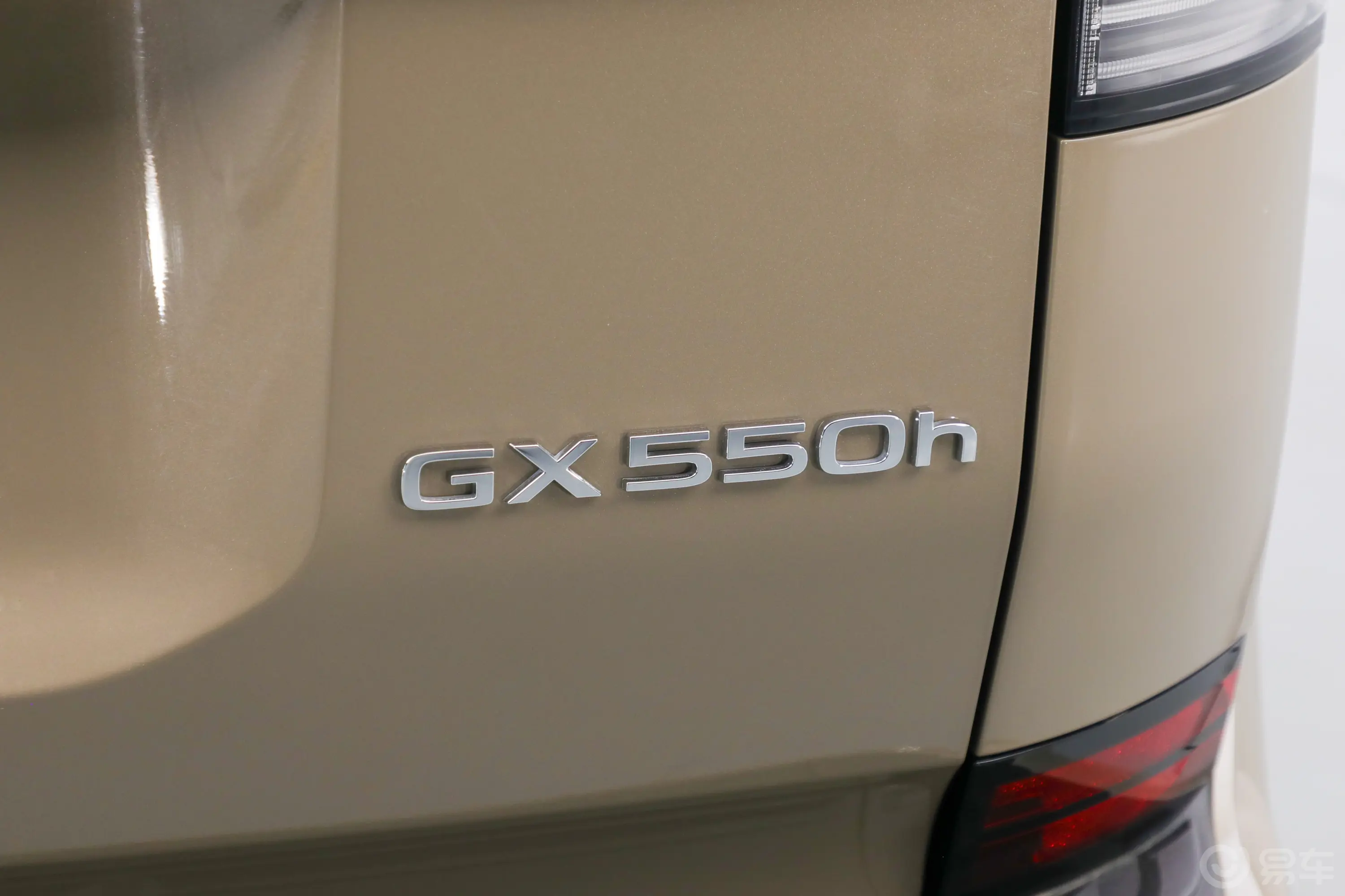 雷克萨斯GX550h OVERTRAIL远峰版 5座外观细节