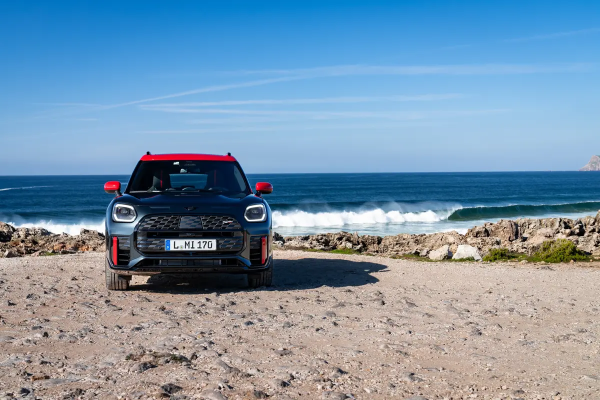 MINI JCW COUNTRYMAN