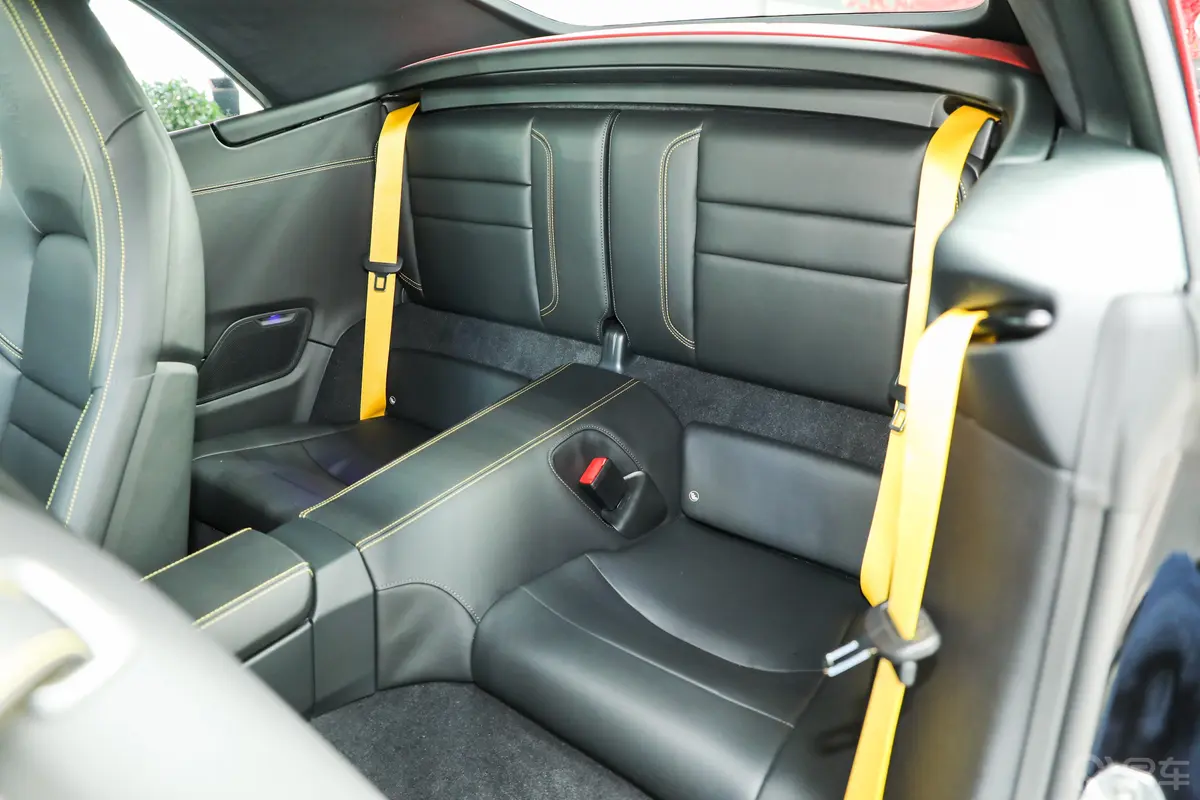 保时捷911Carrera S Cabriolet 3.0T后排座椅