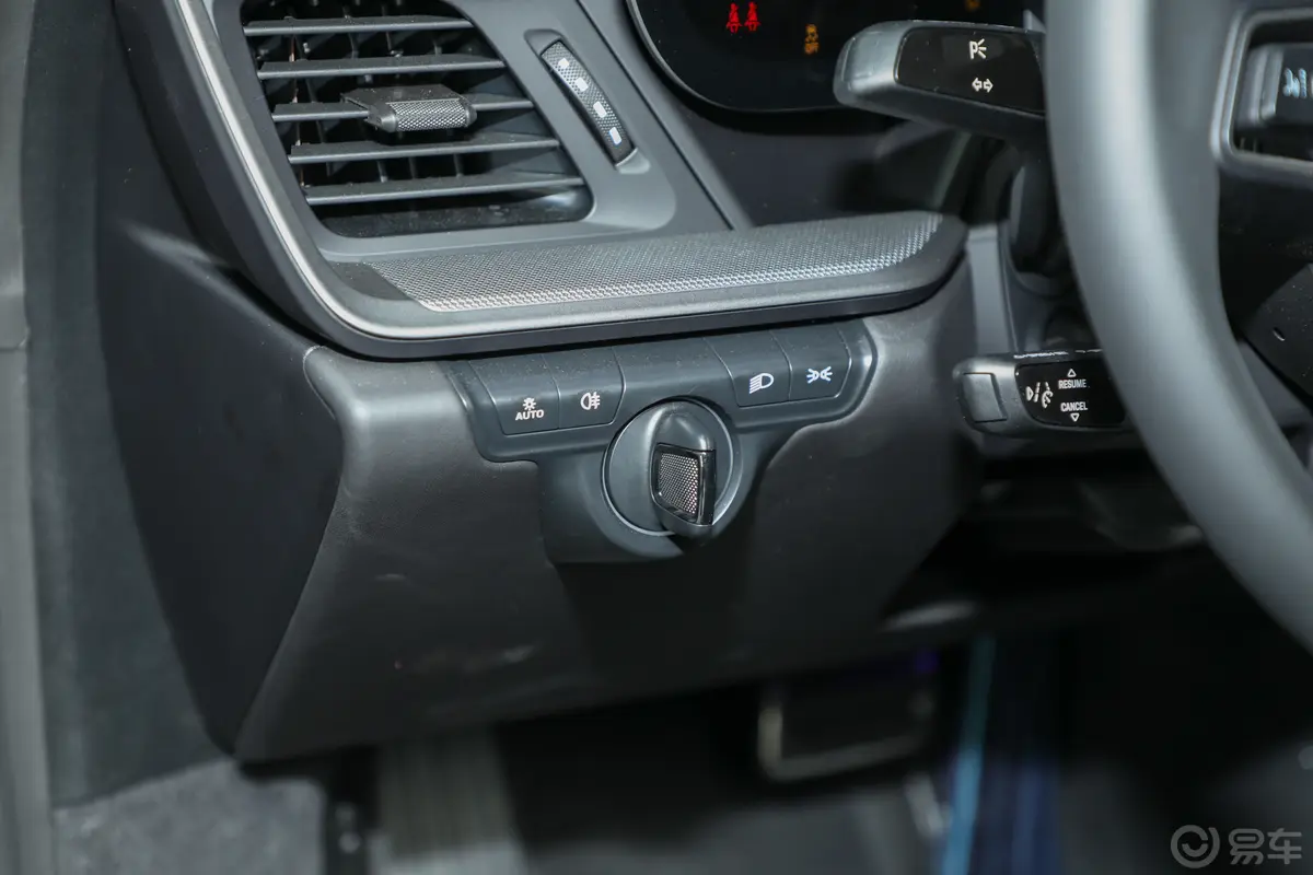 保时捷911Carrera S Cabriolet 3.0T灯光控制区