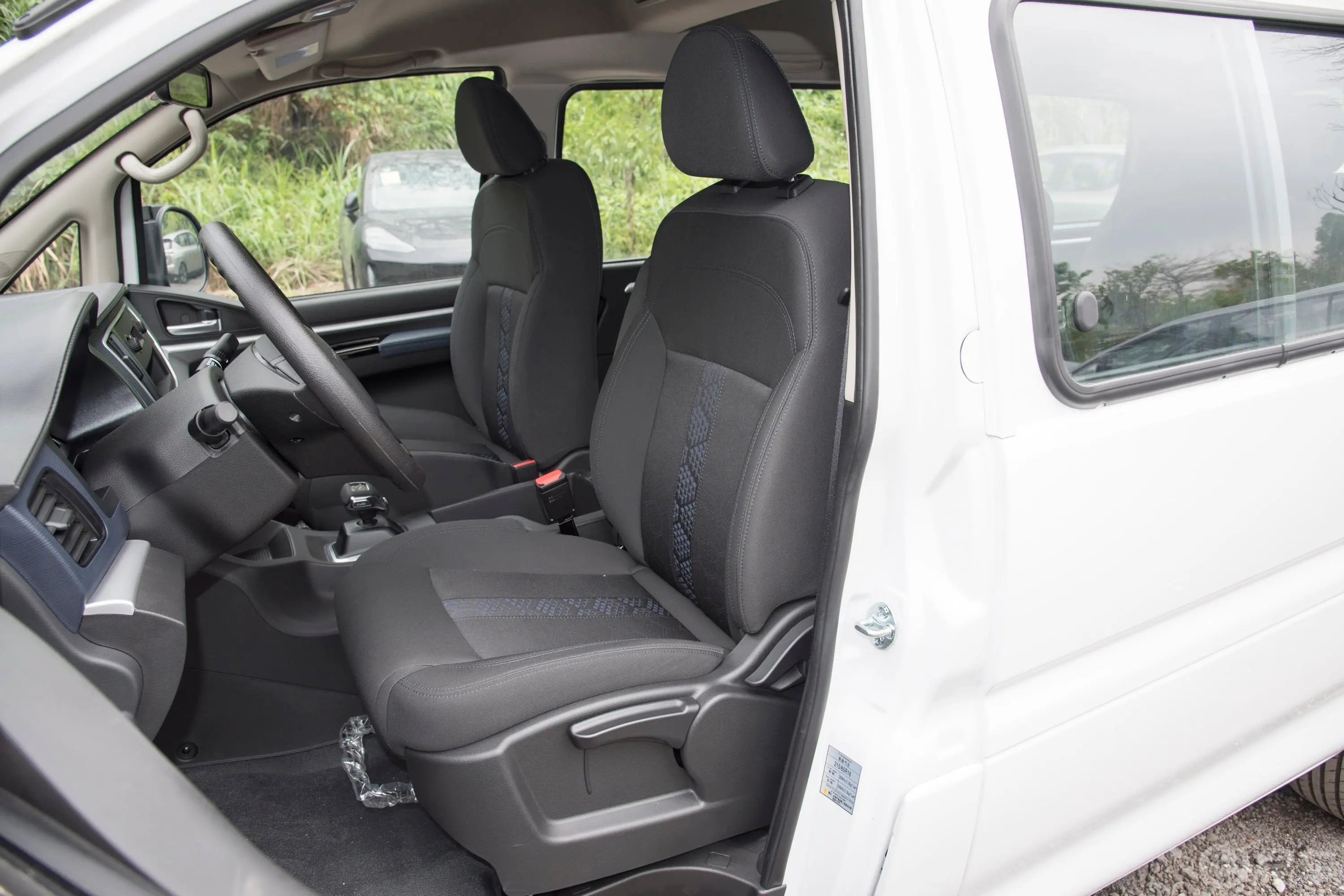 菱智M5 EV客运版 460km 标准型 7座驾驶员座椅