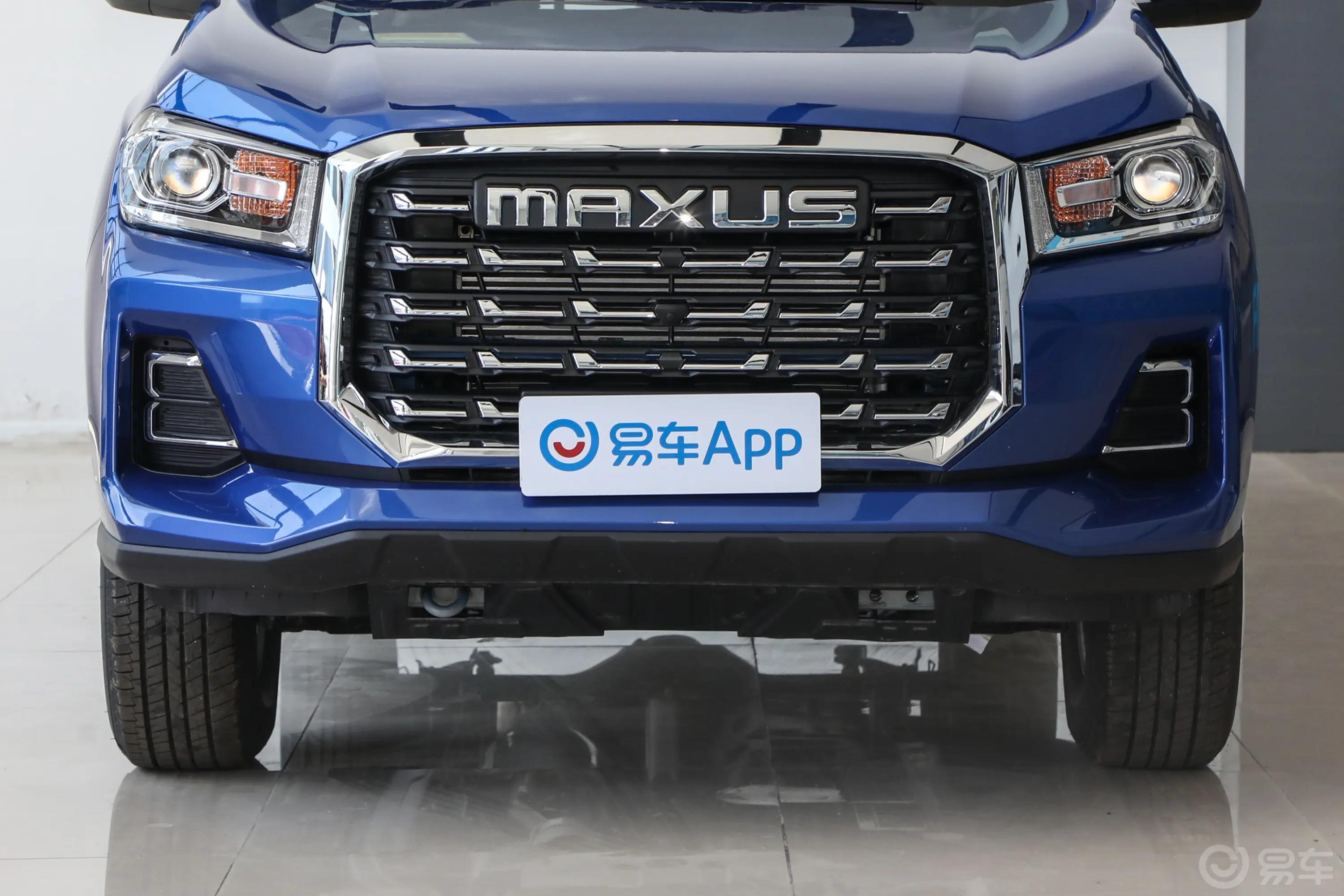 上汽大通MAXUS 星际星际L 2.0T 手动两驱平底货箱精英版 柴油外观细节
