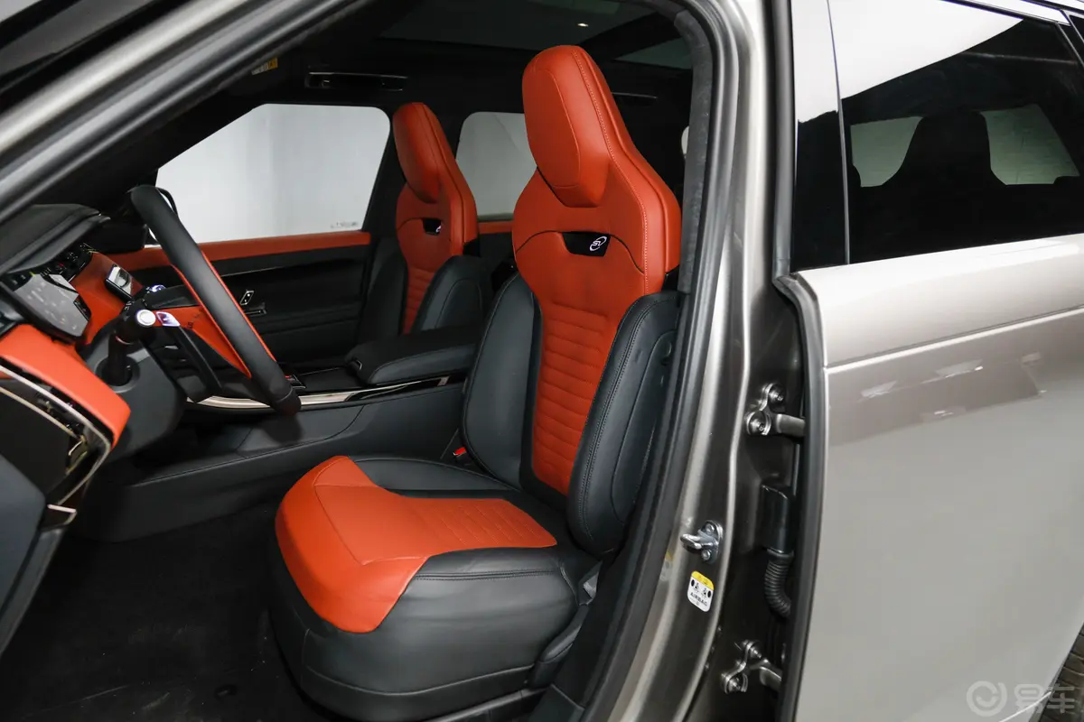 揽胜运动版4.4T SV Edition One驾驶员座椅