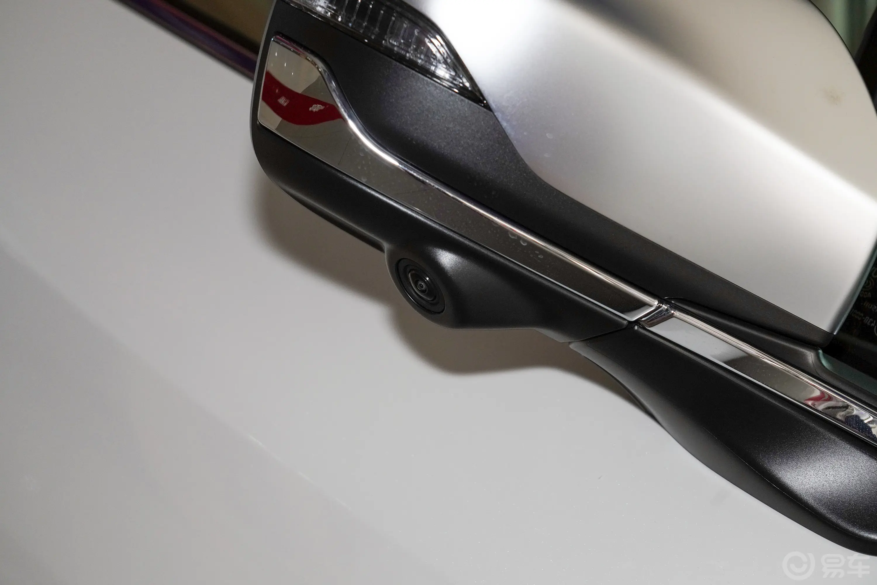 傲虎2.5i AWD旗舰版EyeSight外观细节