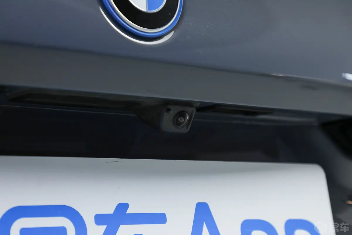 宝马i5eDrive 35L 尊享型 M运动套装外观细节