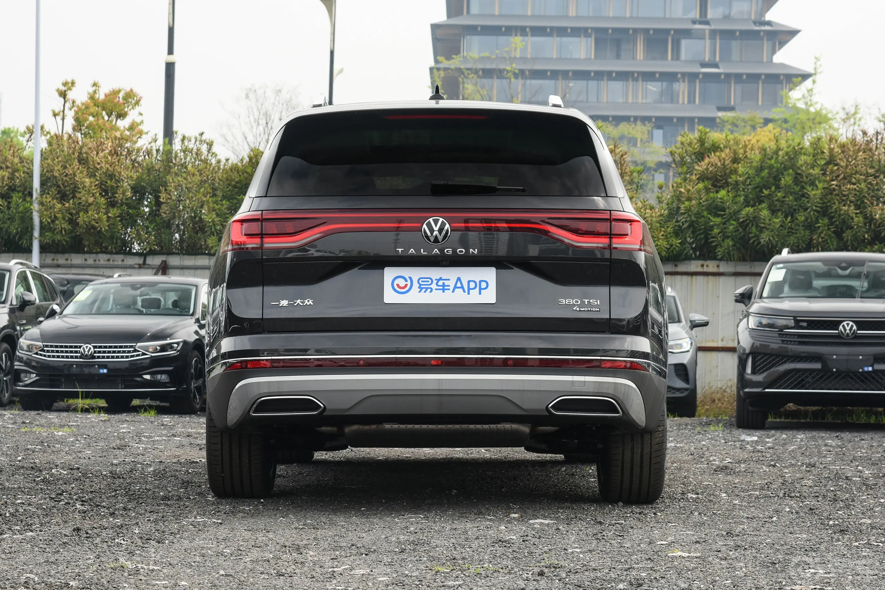 揽境改款 380TSI 四驱豪华佳境版Pro 6座正后水平