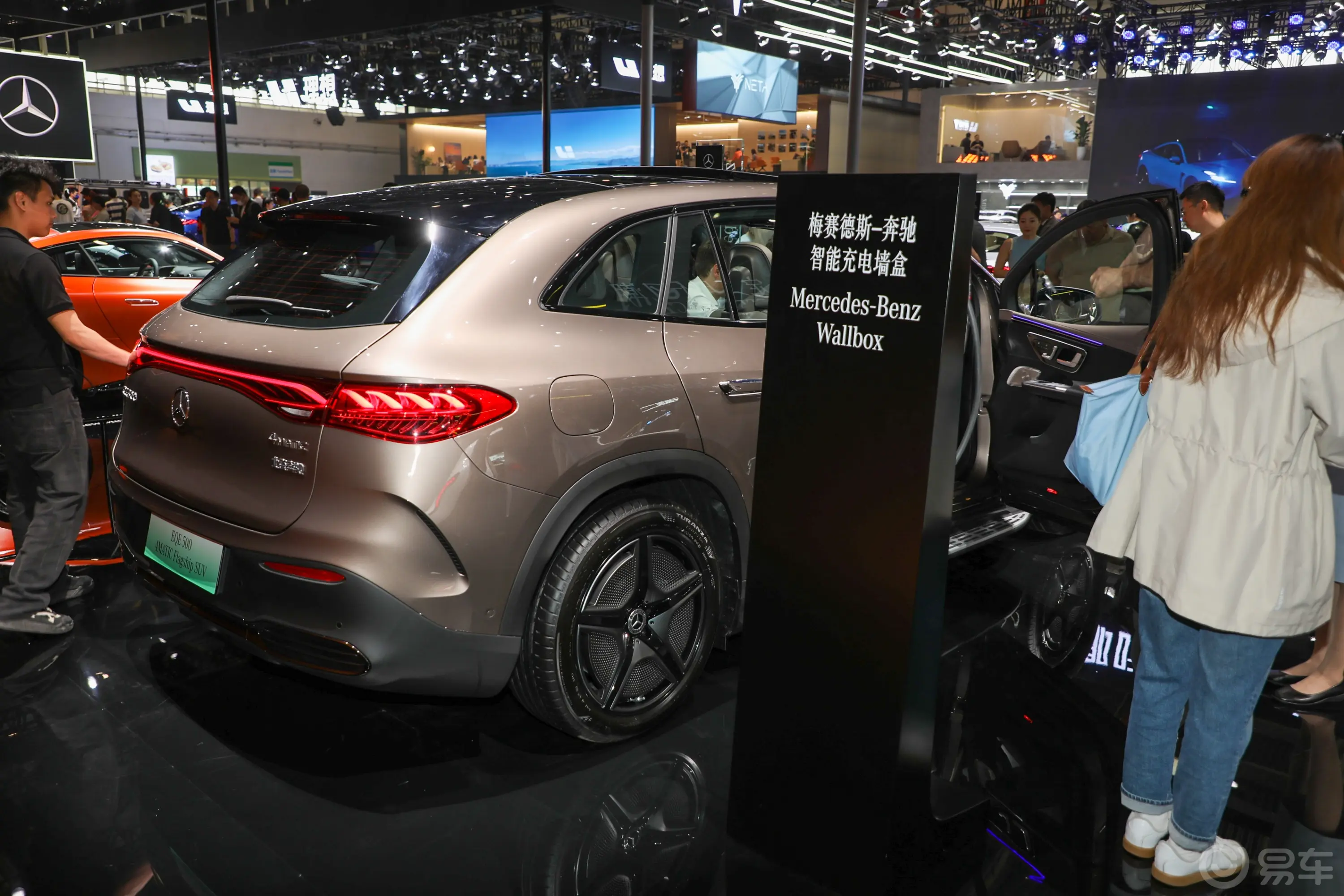 奔驰EQE SUV500 4MATIC 旗舰版外观细节