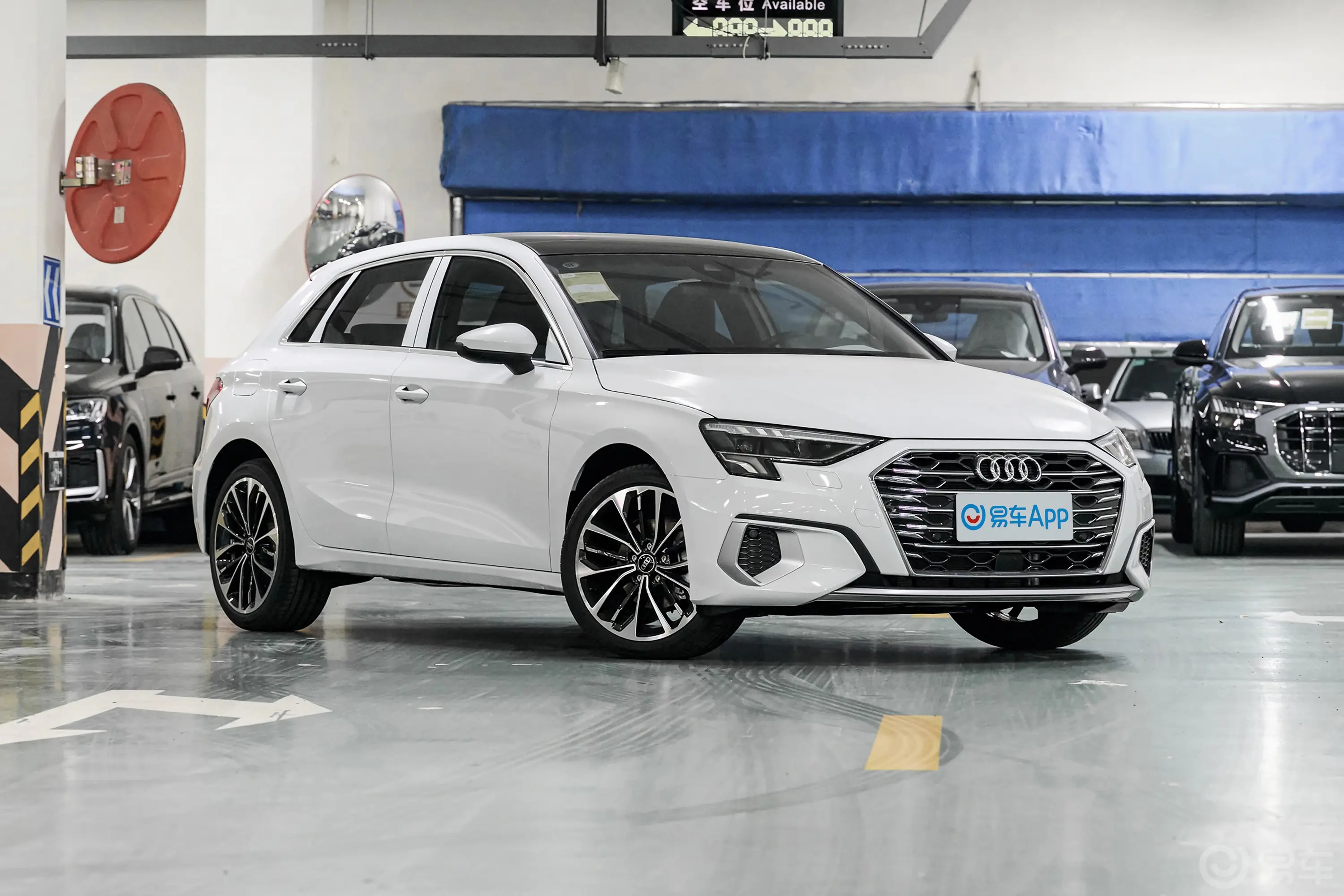 奥迪A3Sportback 35 TFSI 豪华致雅型左侧前悬挂