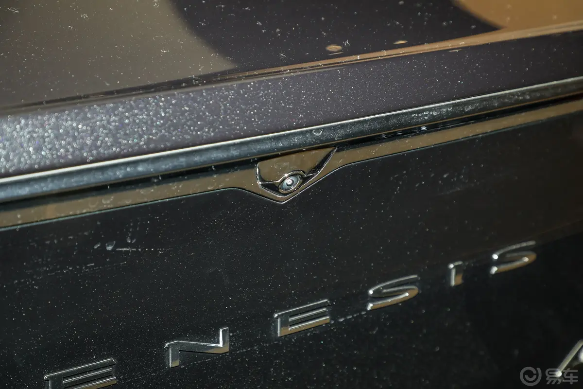 捷尼赛思G802.5T 四驱旗舰版外观细节