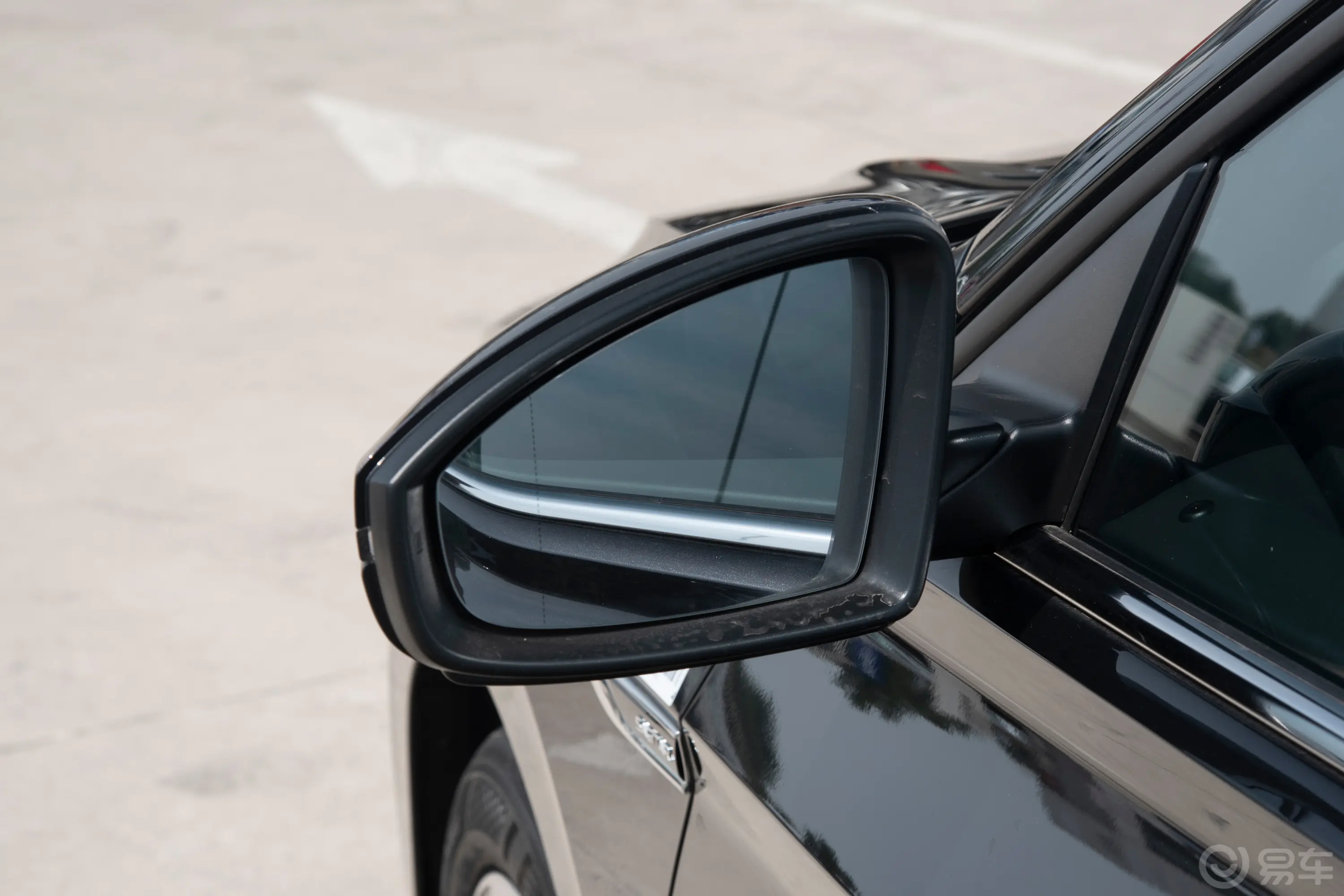 速腾300TSI 双离合飞越版后视镜镜面