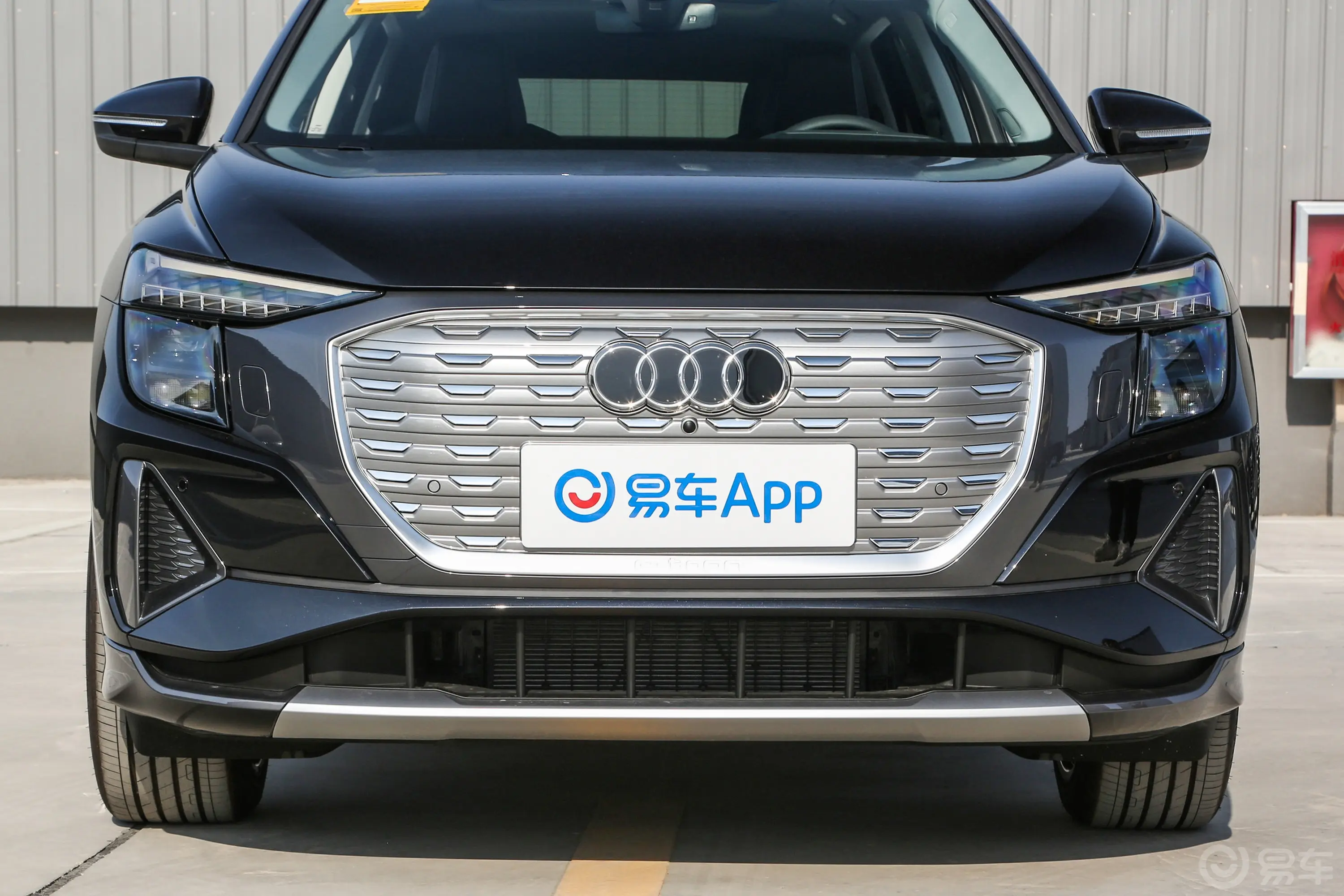奥迪Q5 e-tron50 e-tron quattro 光耀型 锦衣套装外观细节