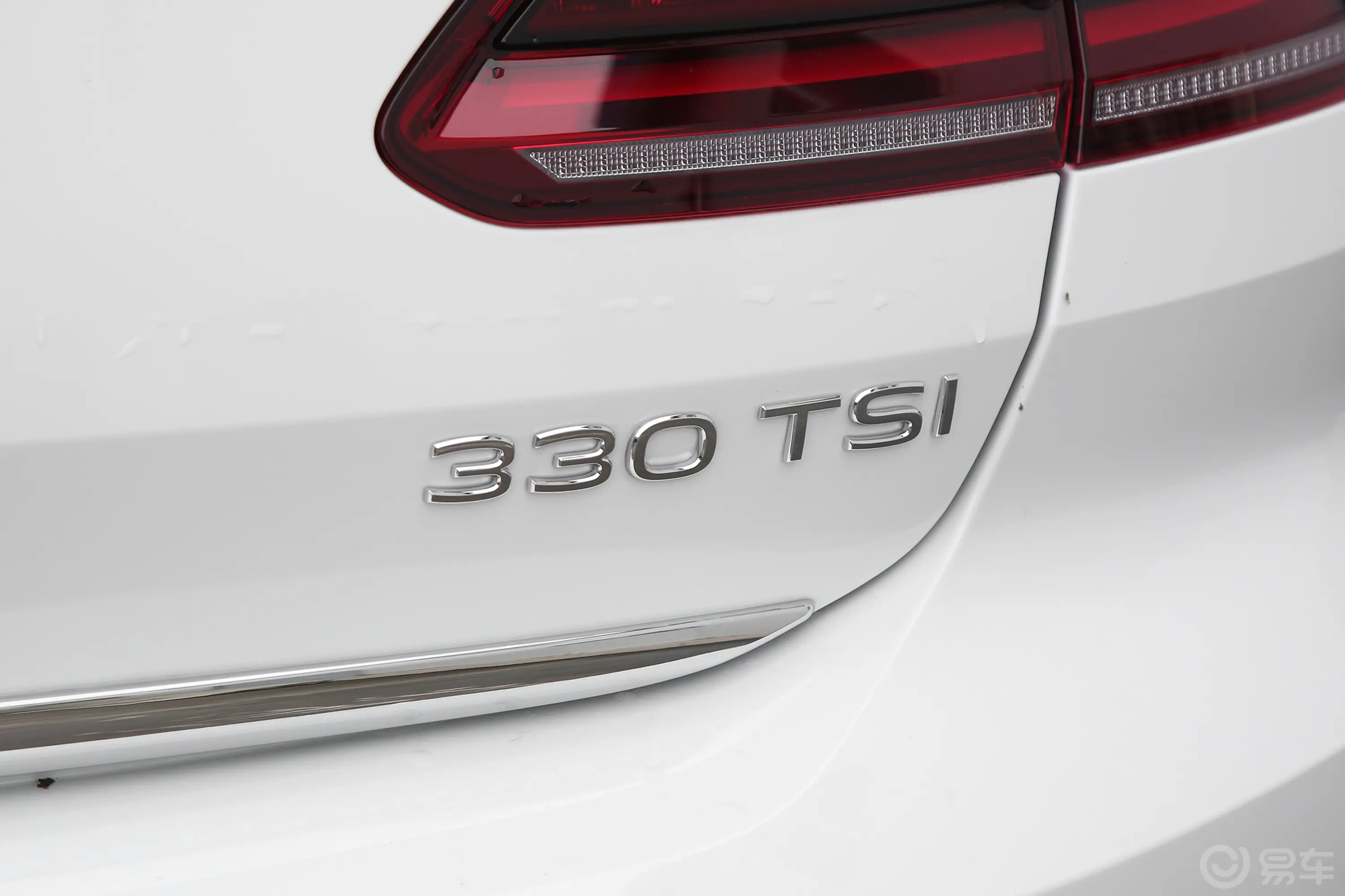 一汽-大众CC众享款 330TSI 炫目版外观细节