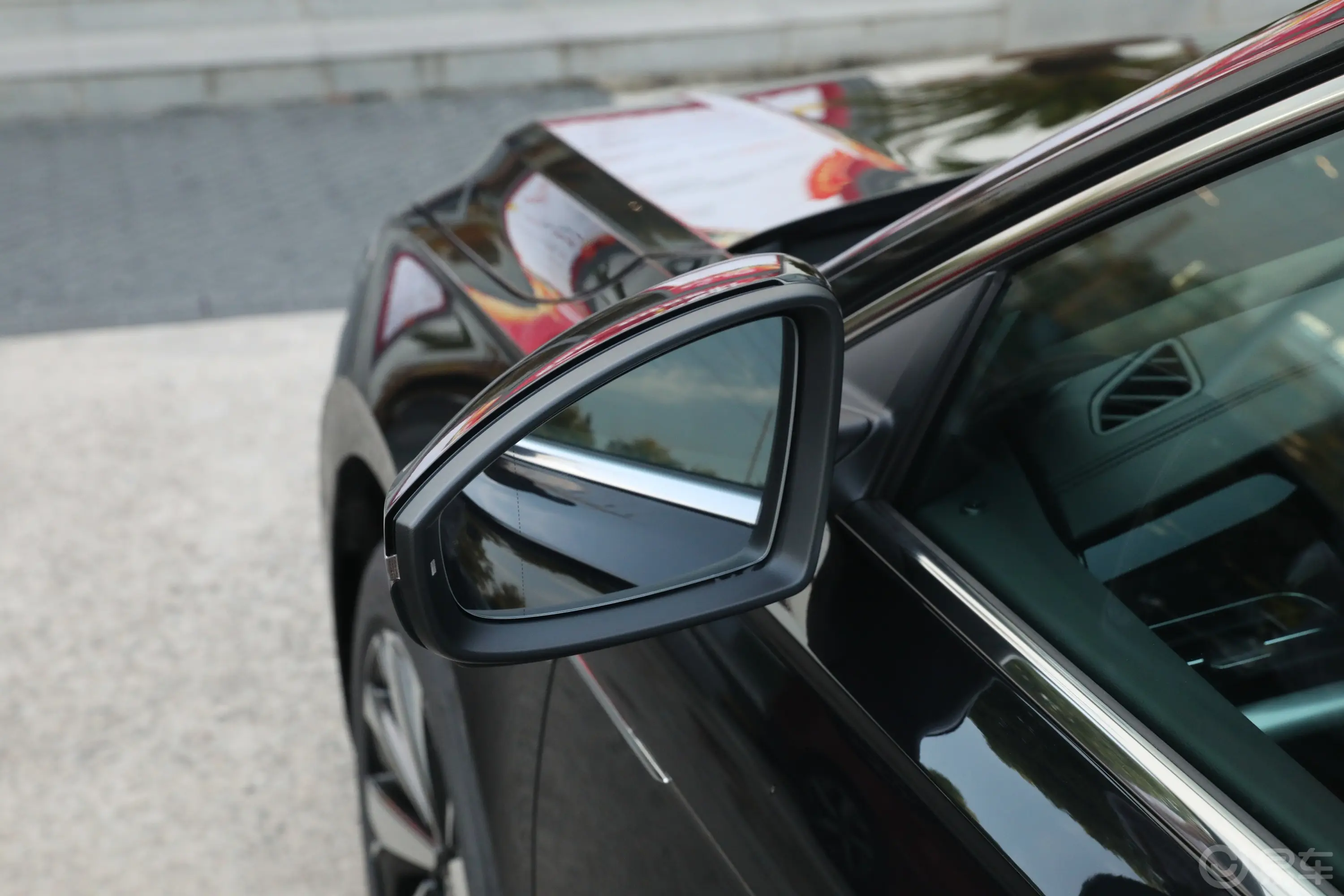帕萨特出众款 380TSI 龙耀版后视镜镜面