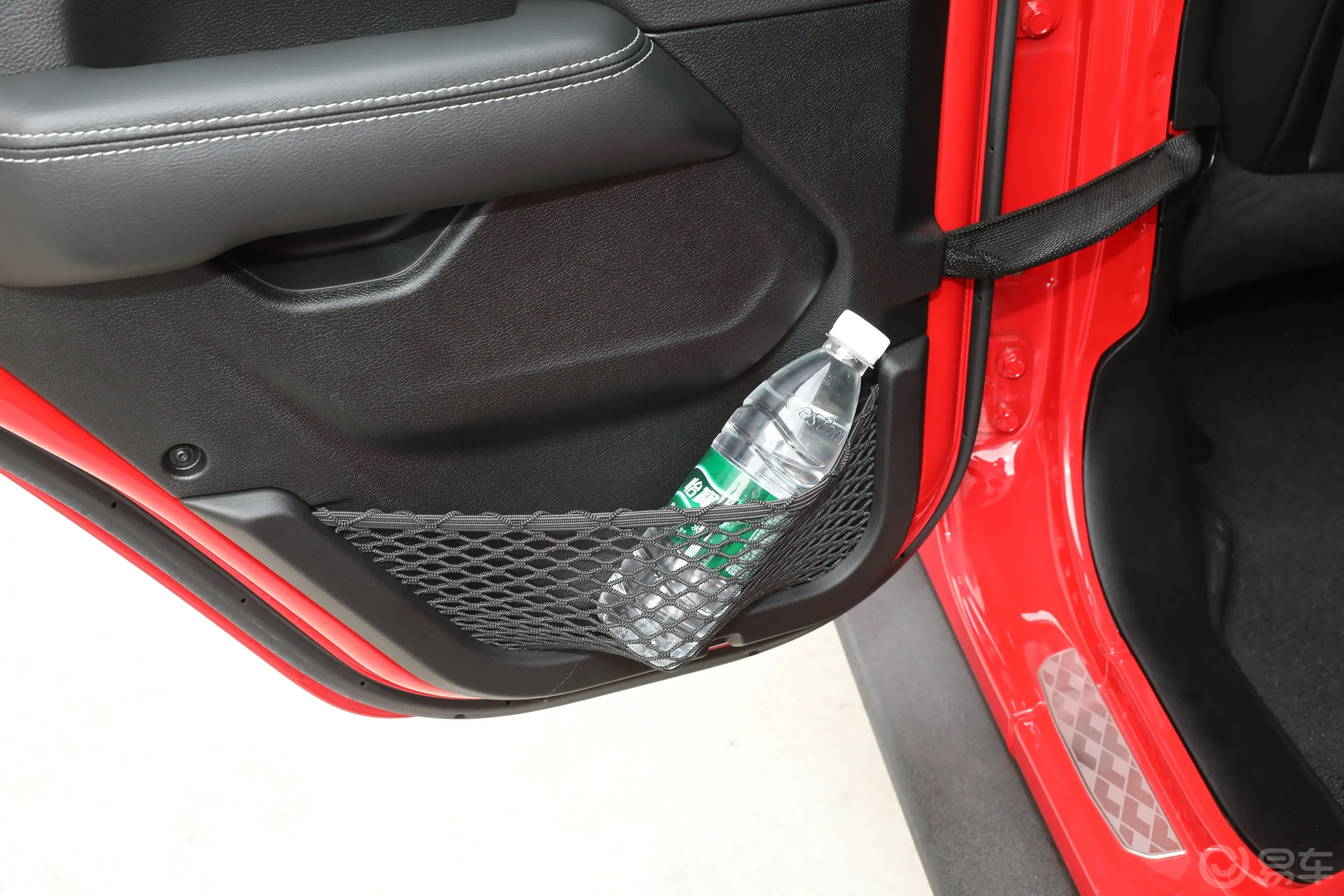 角斗士3.6L 角斗士宿营版后排功能