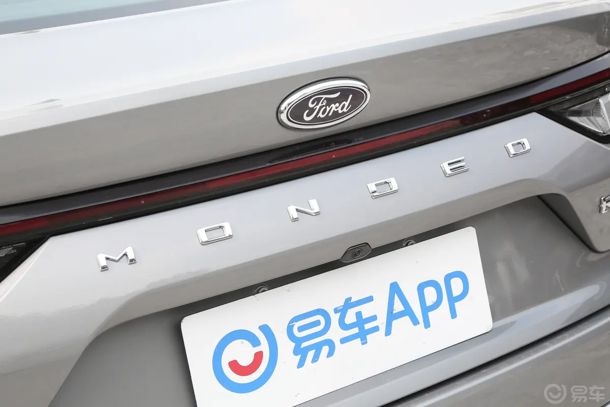 蒙迪欧1.5T EcoBoost 舒雅型外观细节