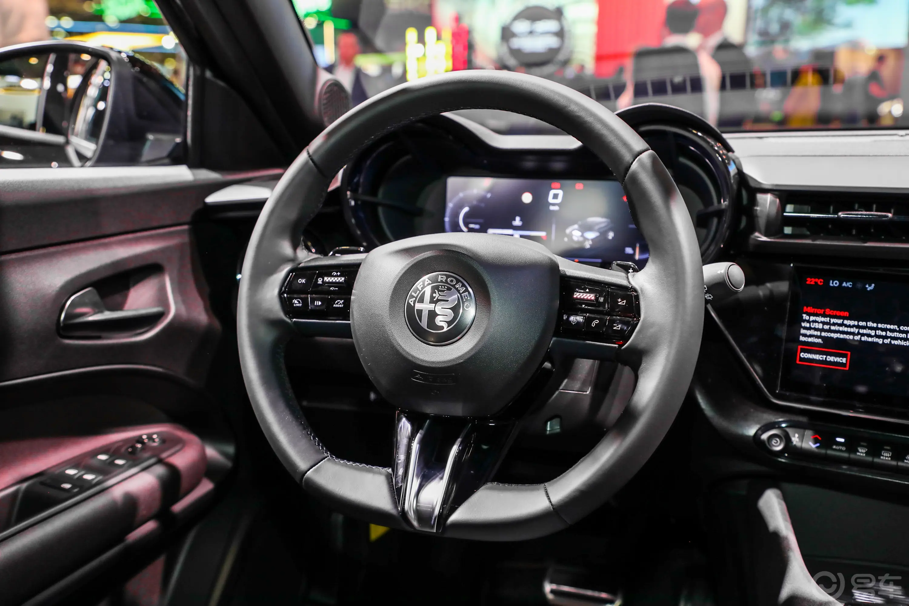 Junior1.2T 标准版前排