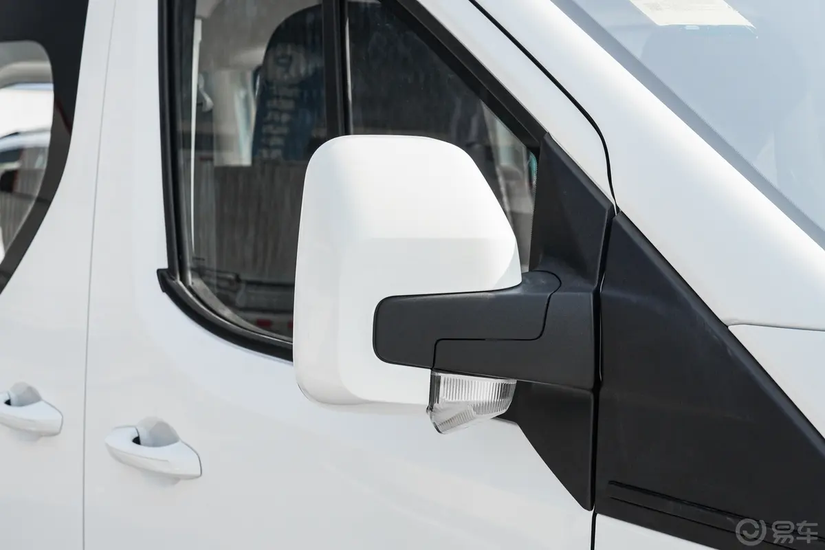 长安凯程V919320km 短轴高顶版 6座外观细节