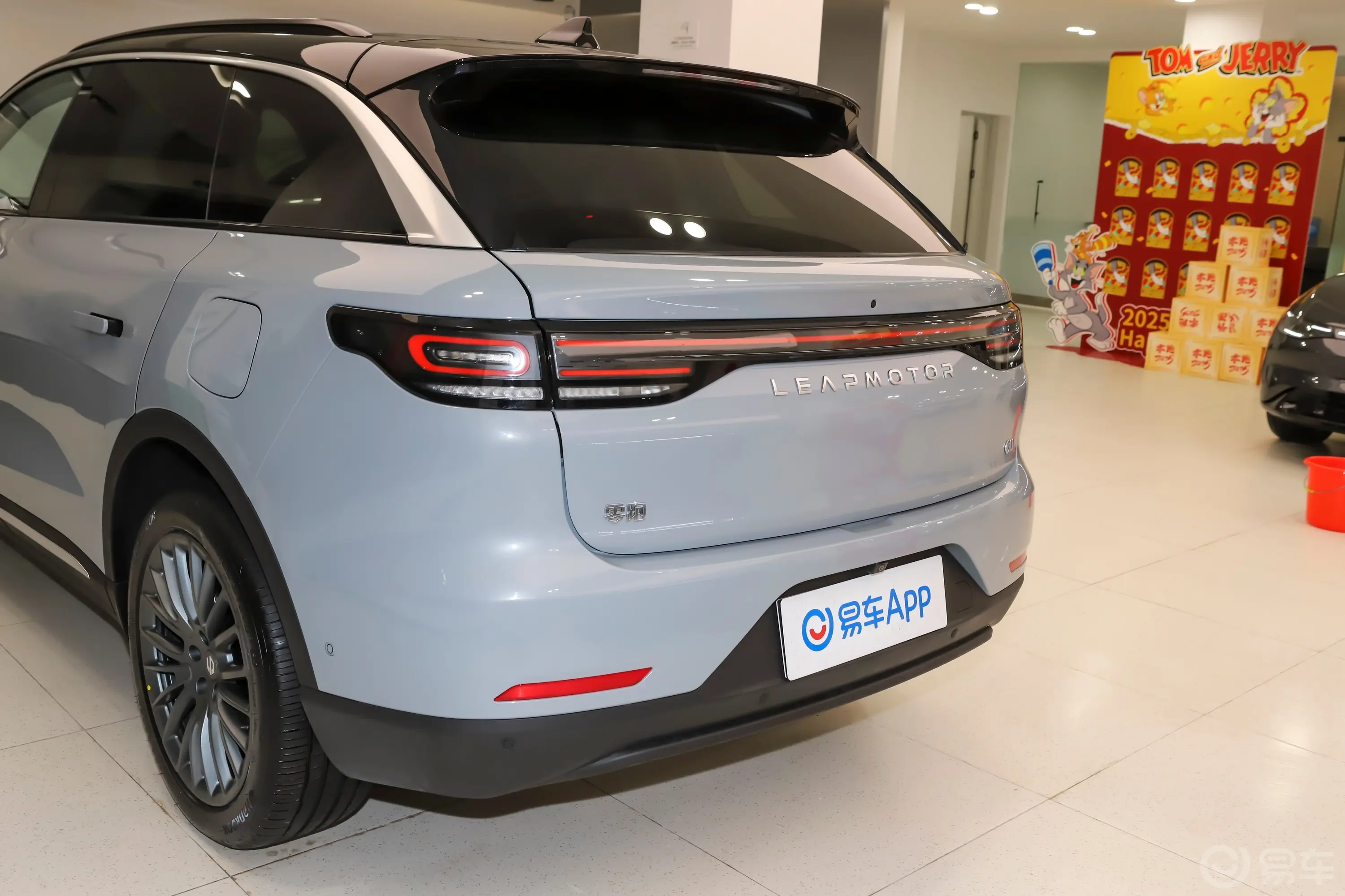 零跑C11增程版 300km 300激光雷达版车尾特写