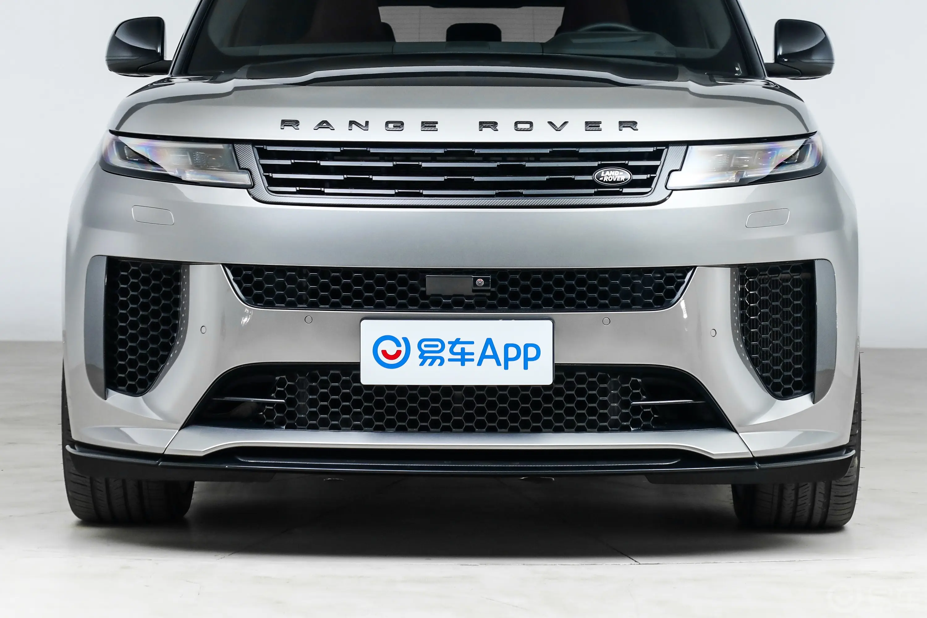揽胜运动版4.4T SV Edition One外观细节