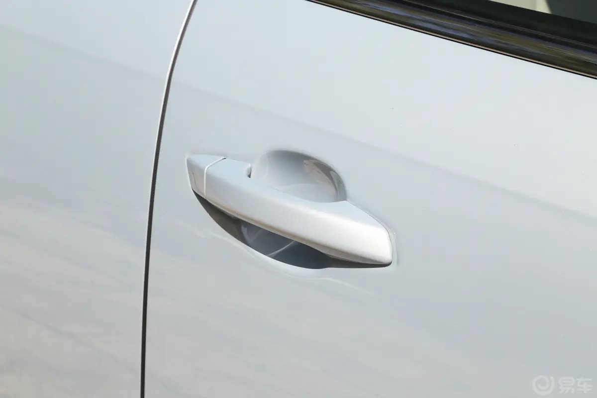 秦PLUS新能源DM-i 智驾版 1.5L 120km 超越型外观细节