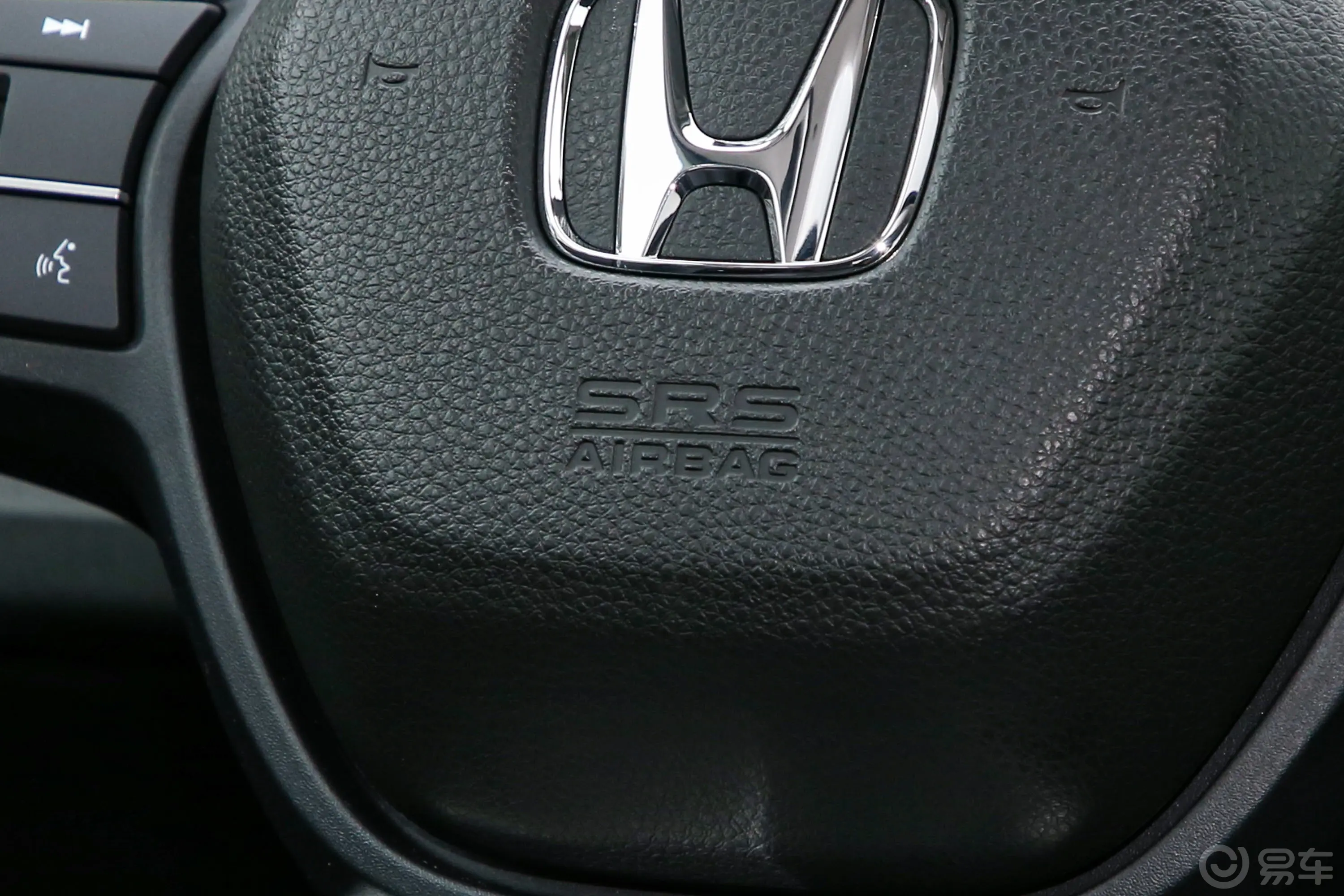 本田CR-V240TURBO 两驱锋尚版 5座主驾安全气囊