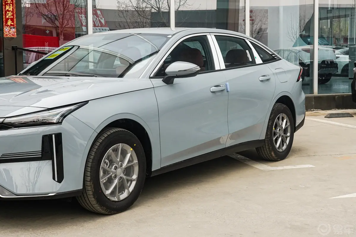 银河L6EM-i 1.5L 60km 启航版外观细节