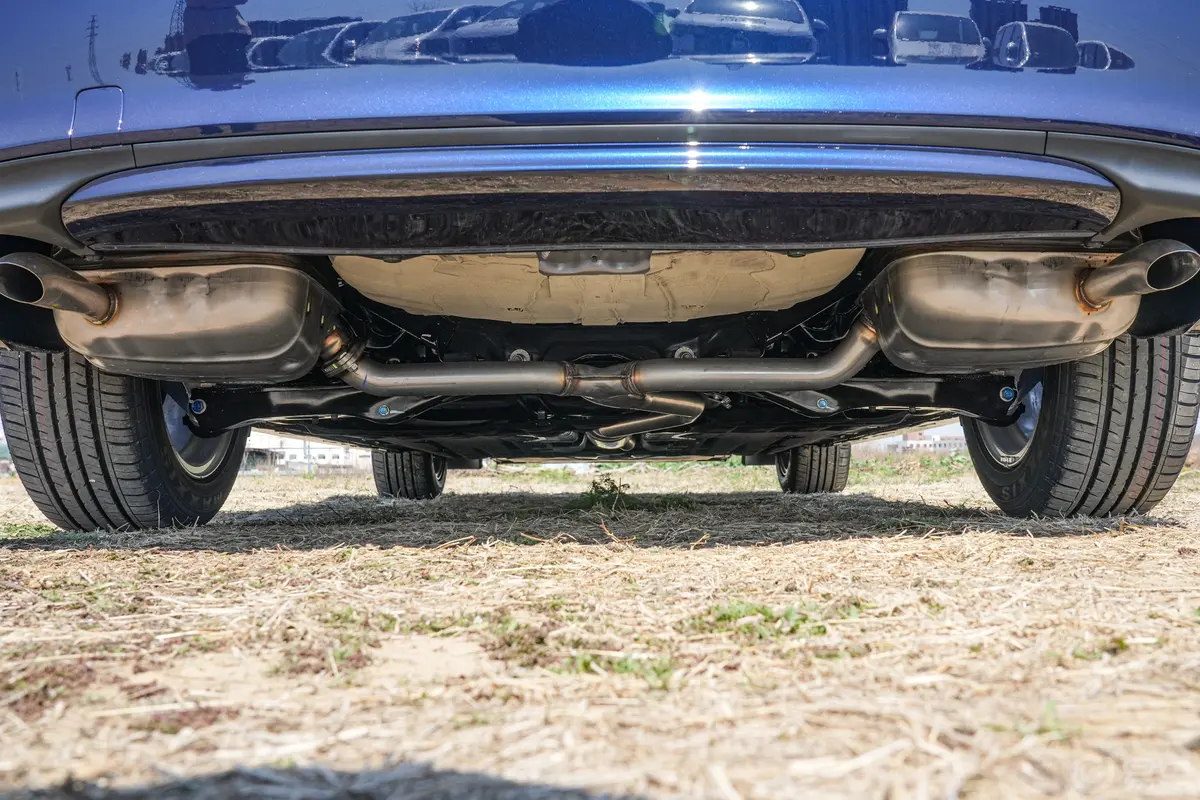 思域240TURBO CVT智趣Plus后悬架整体