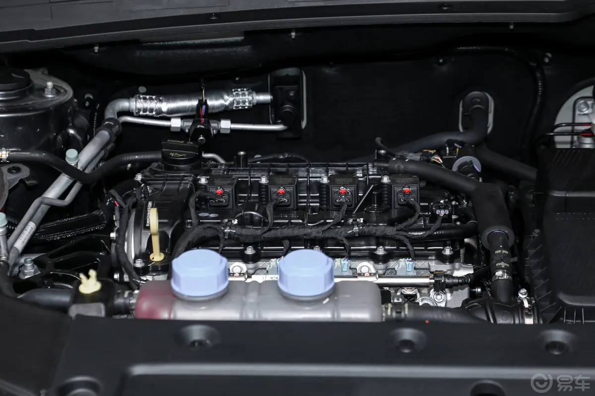 长安CS55PLUS PHEV智慧新蓝鲸 1.5L 125km 超能版发动机/电机特写