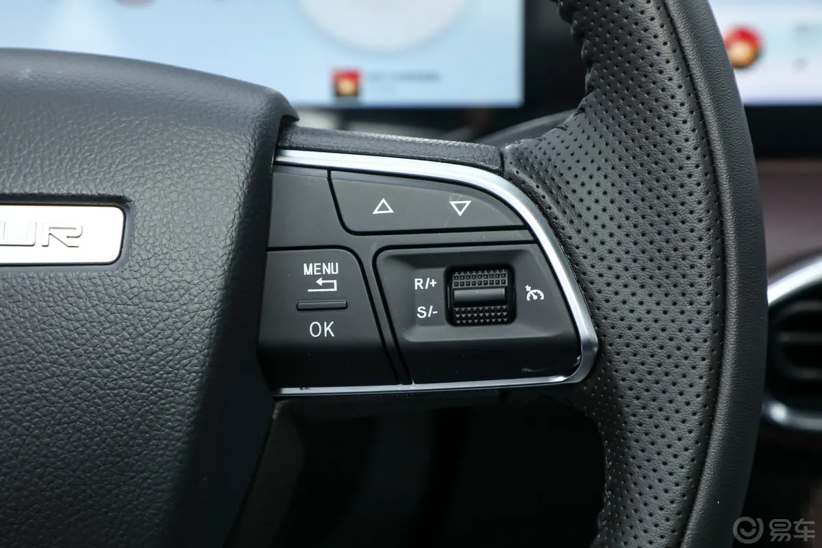 捷途X90 PLUS1.6T 双离合精英版 7座右侧方向盘功能按键